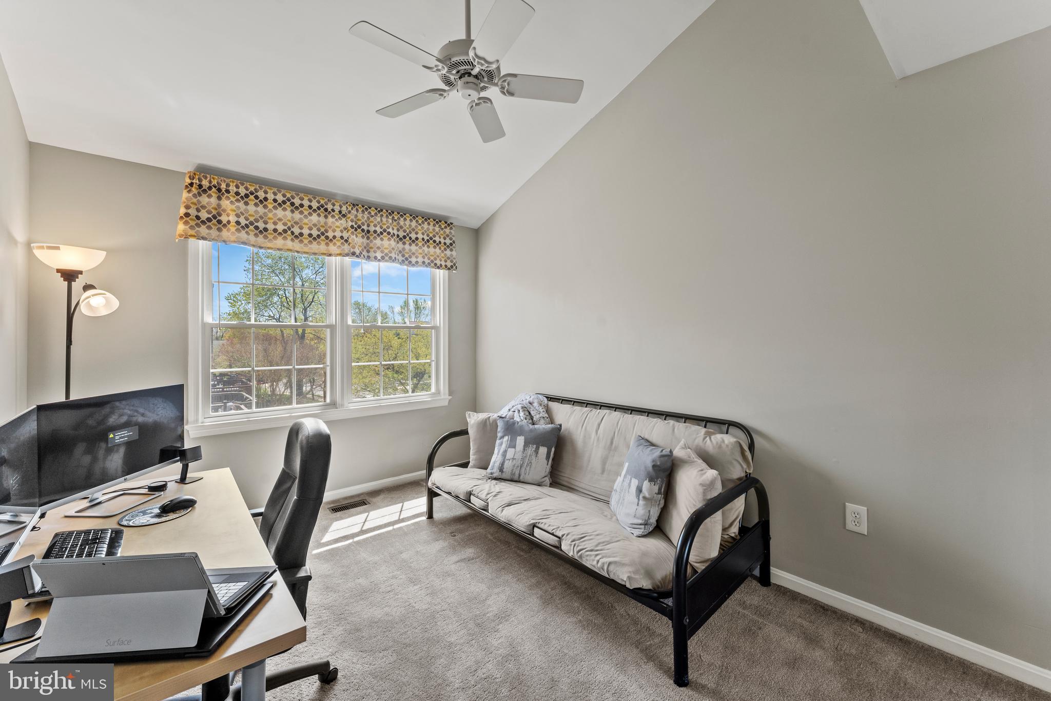 POTTERS GLEN - Residential