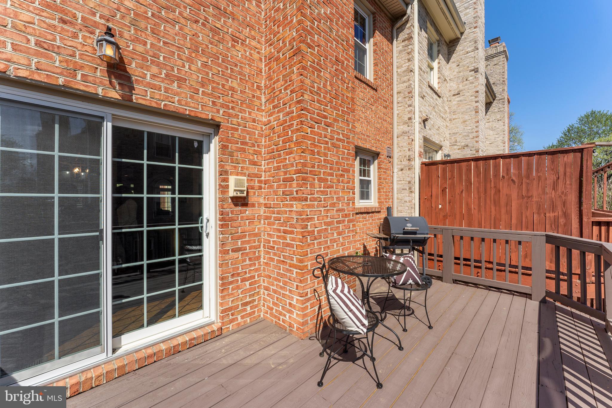 POTTERS GLEN - Residential