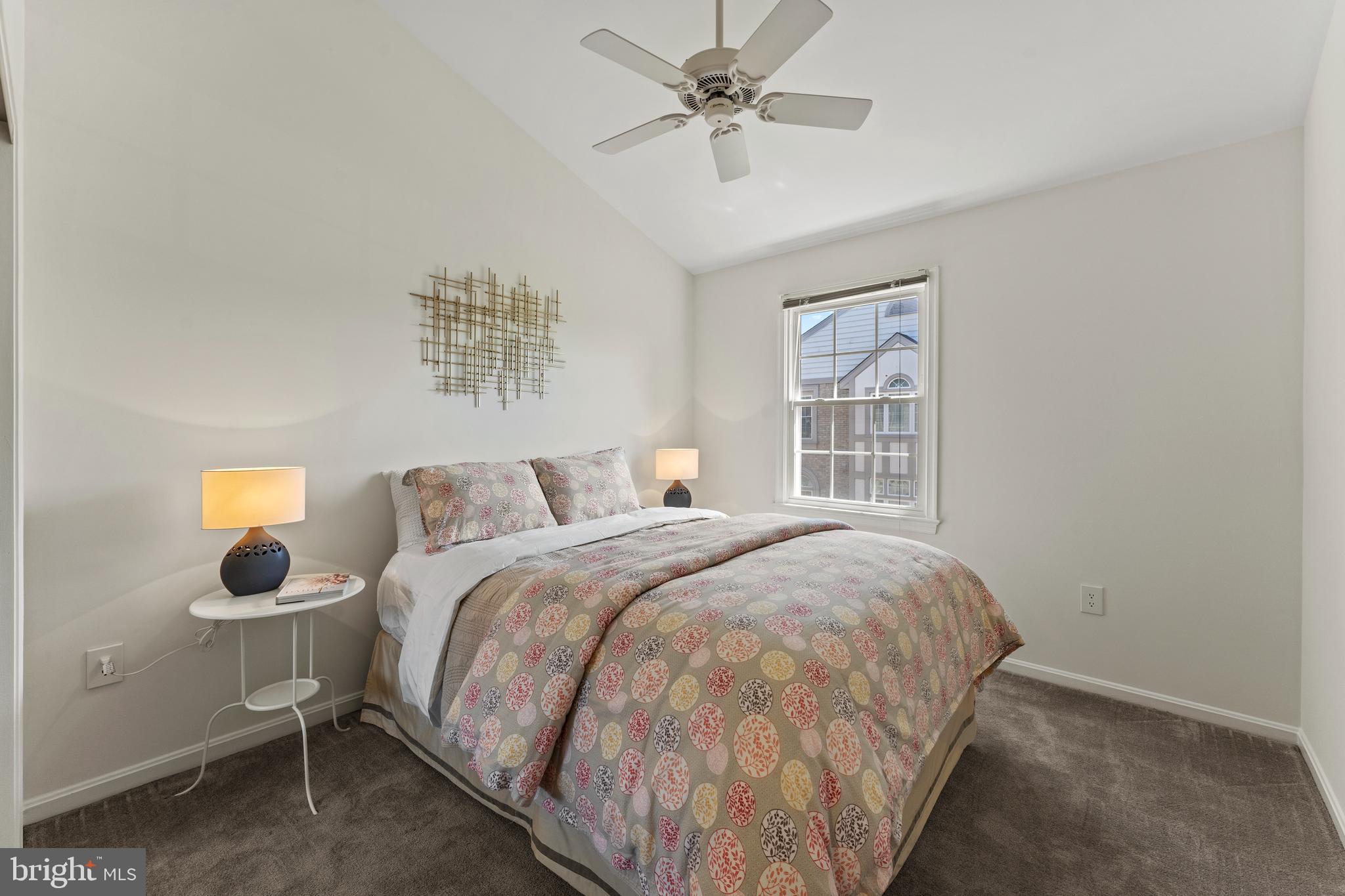 POTTERS GLEN - Residential