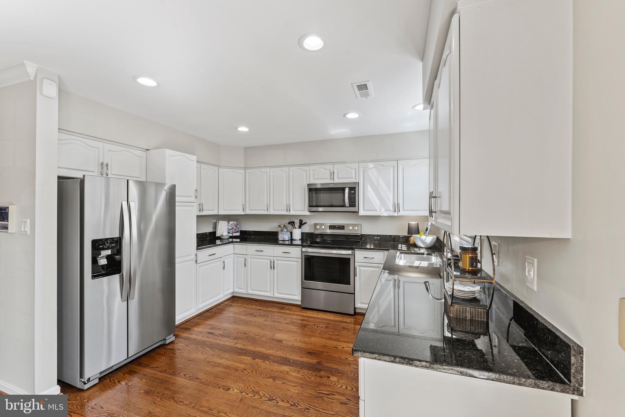 POTTERS GLEN - Residential