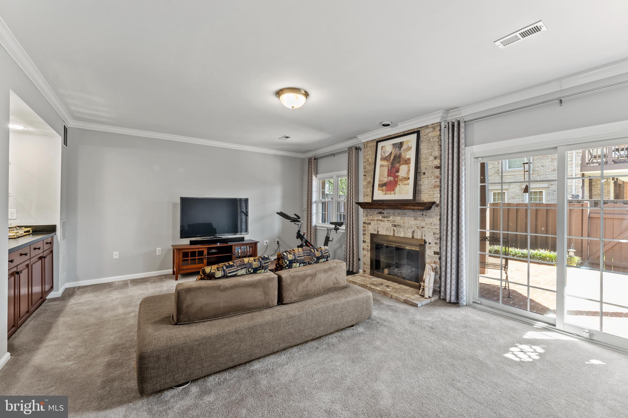 POTTERS GLEN - Residential