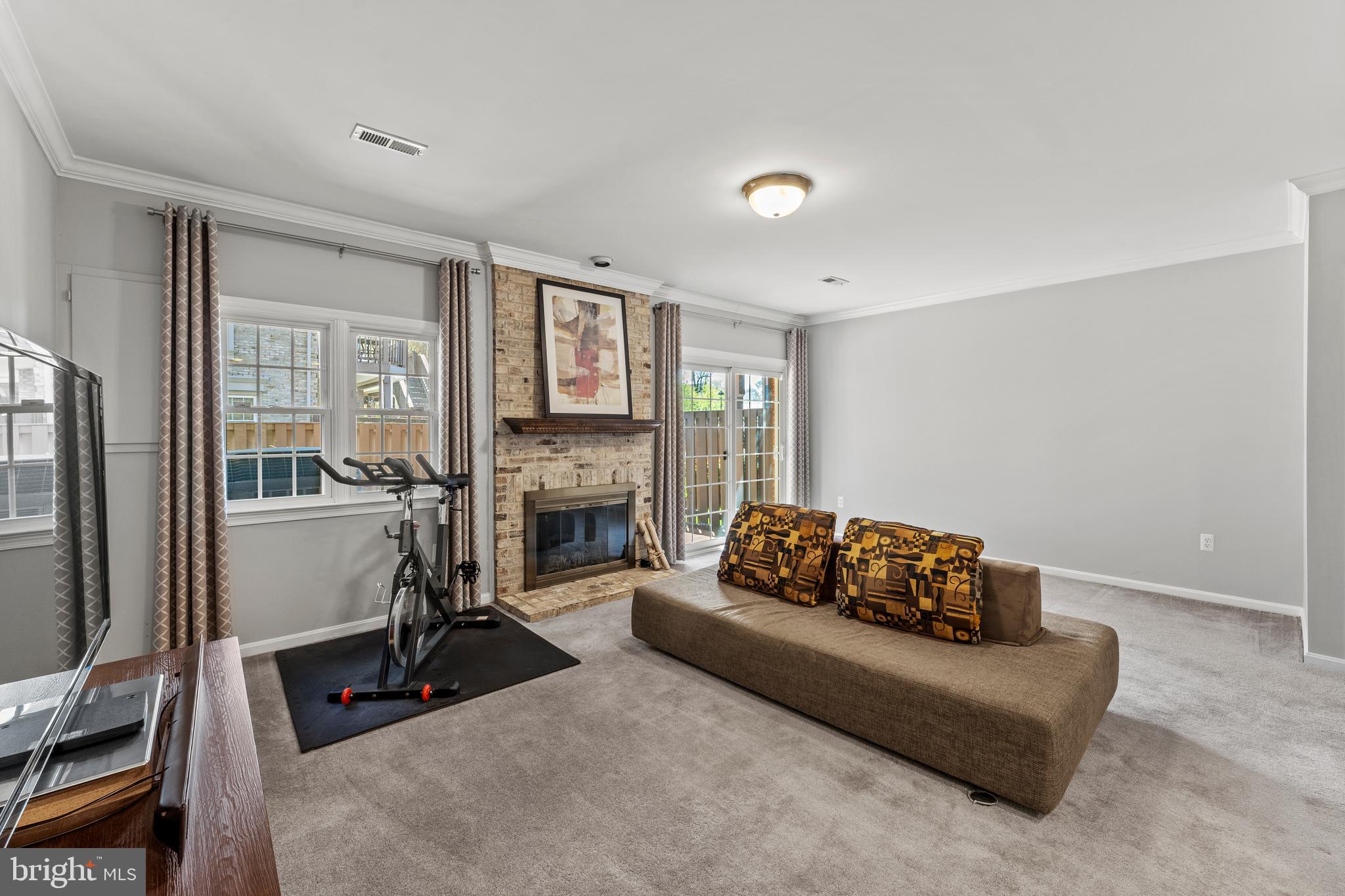 POTTERS GLEN - Residential