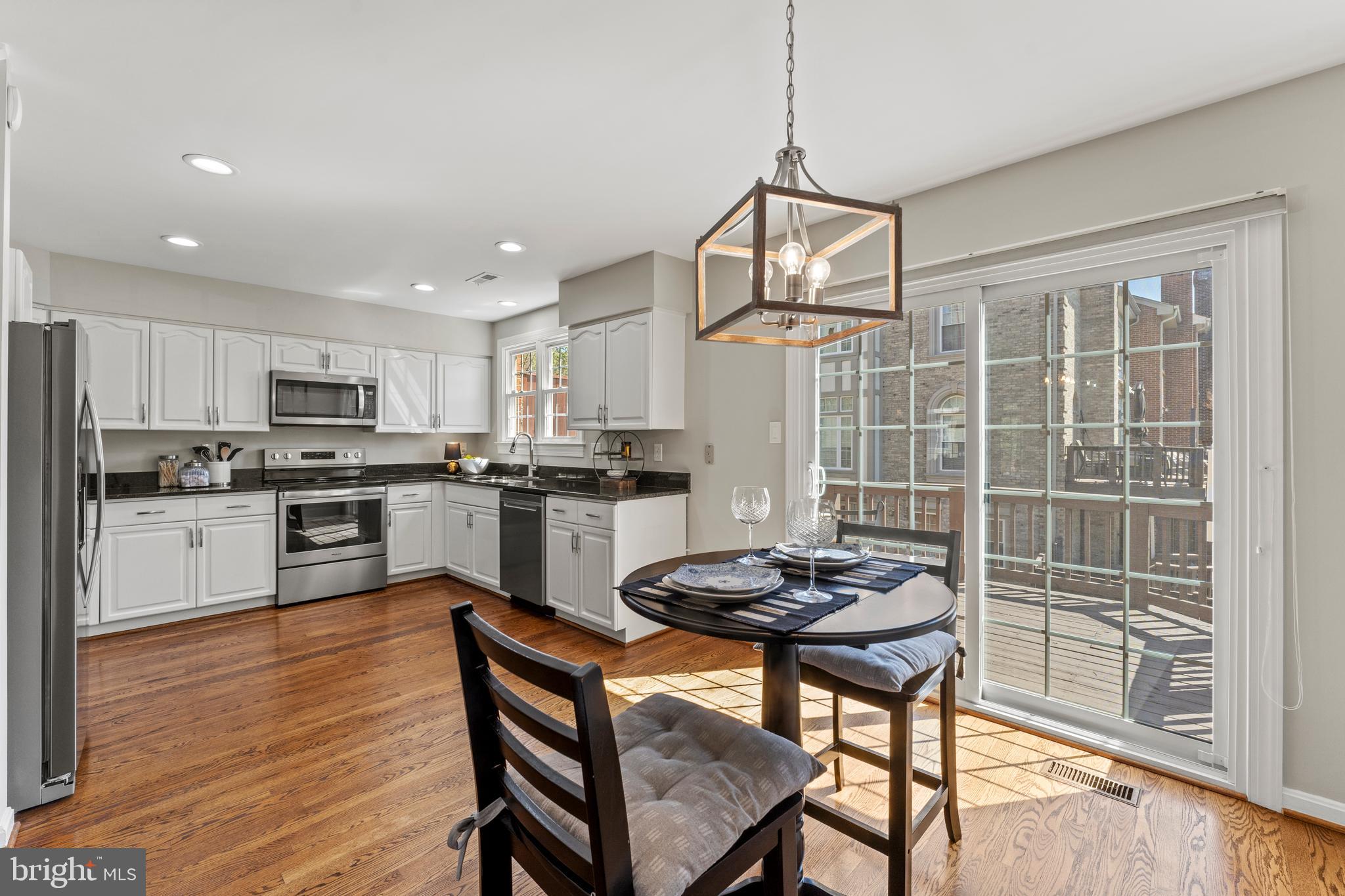 POTTERS GLEN - Residential