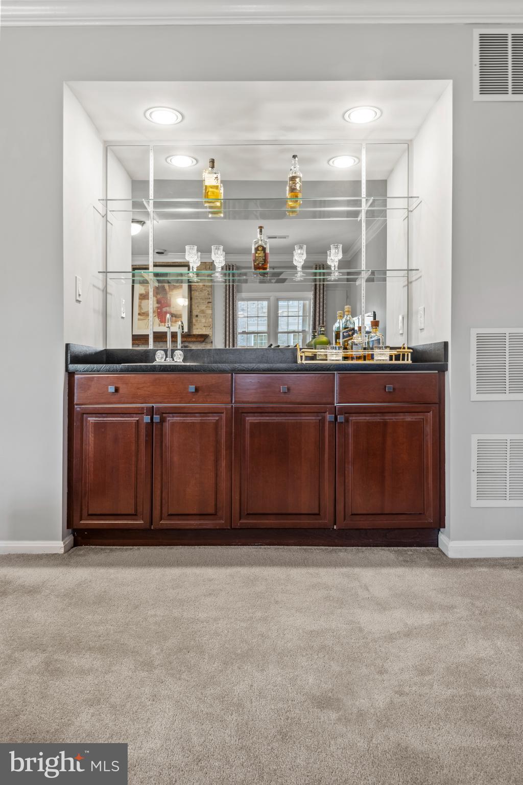 POTTERS GLEN - Residential