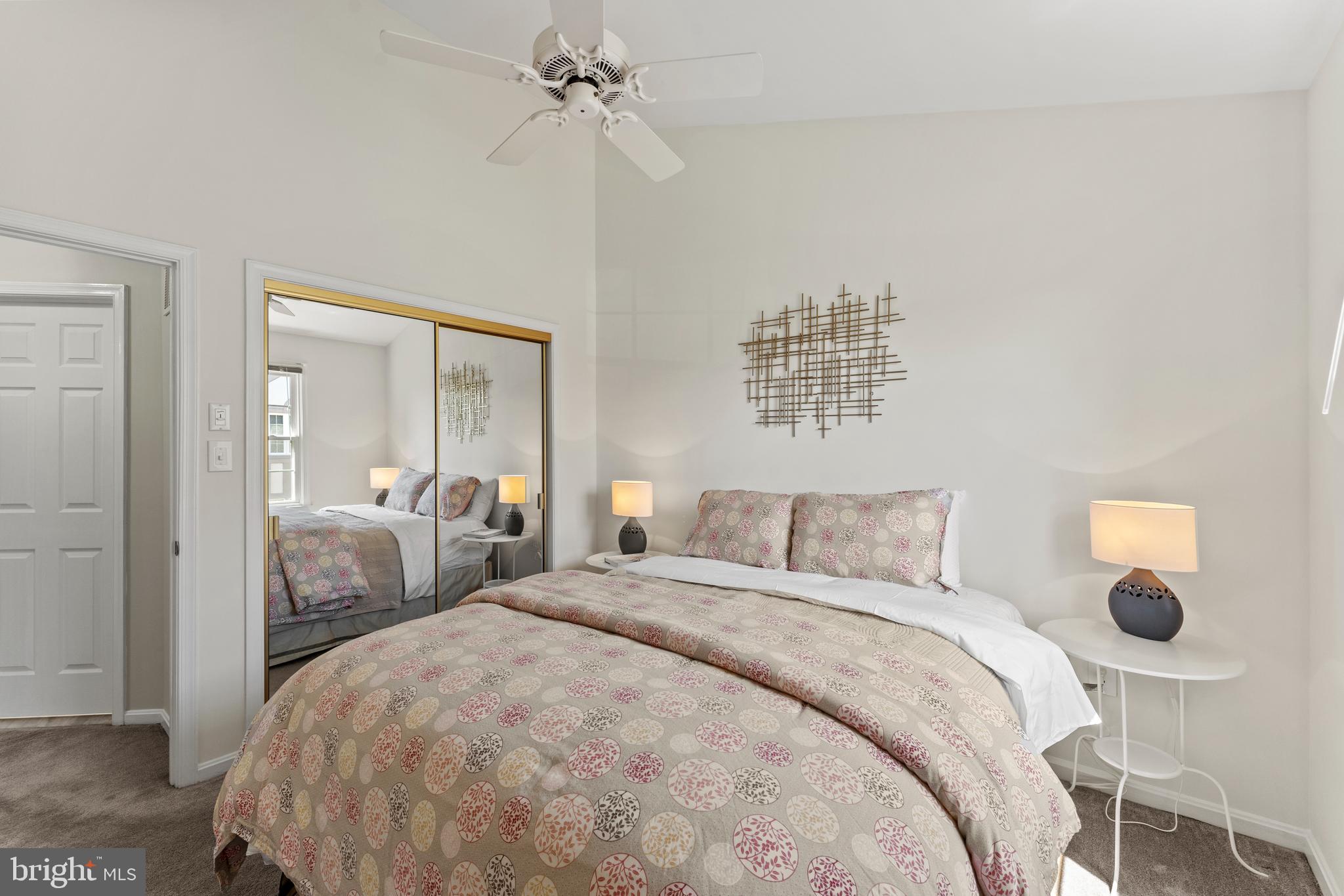 POTTERS GLEN - Residential