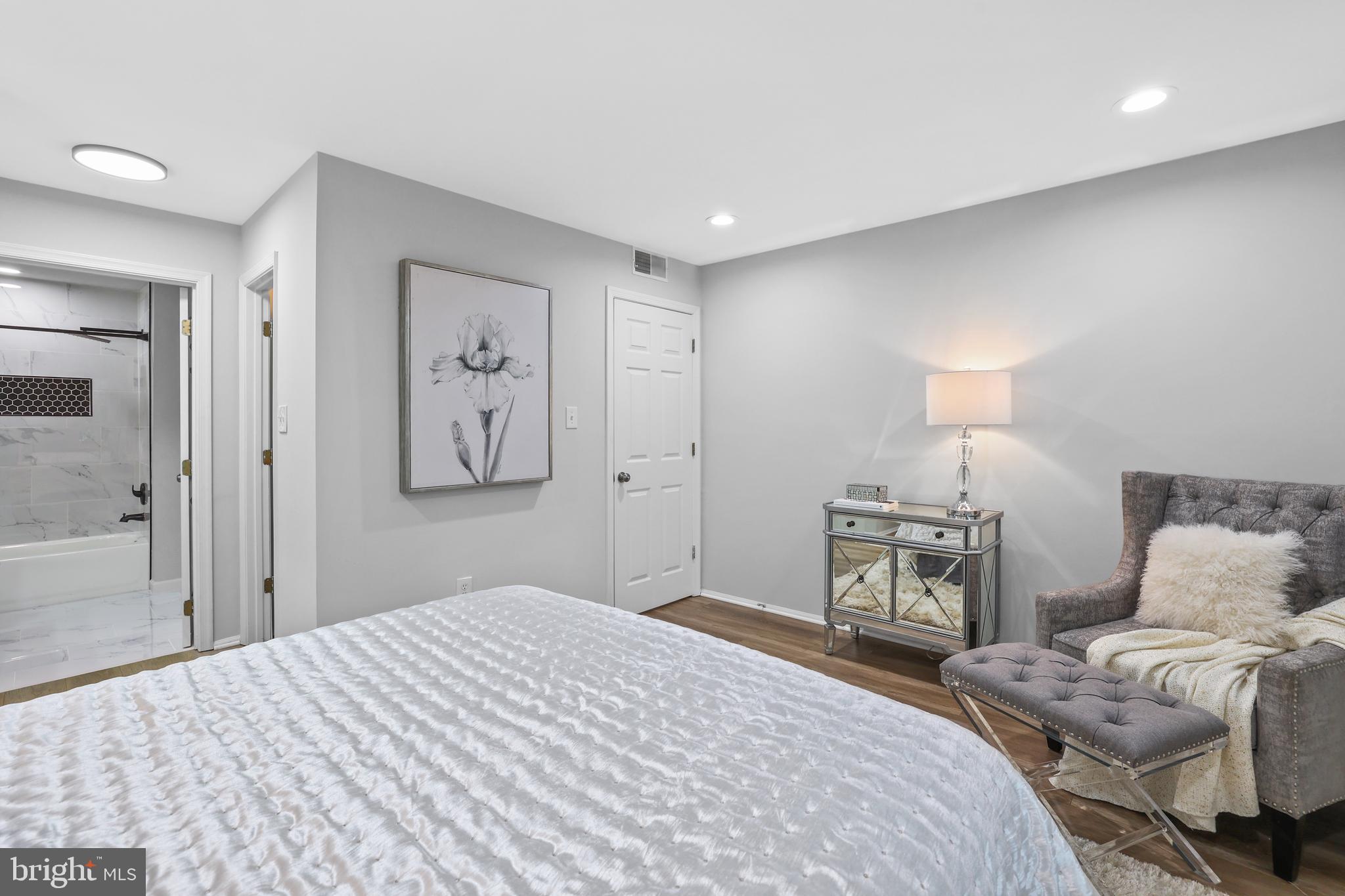 NEW PROVIDENCE VILLAGE - Residential Lease