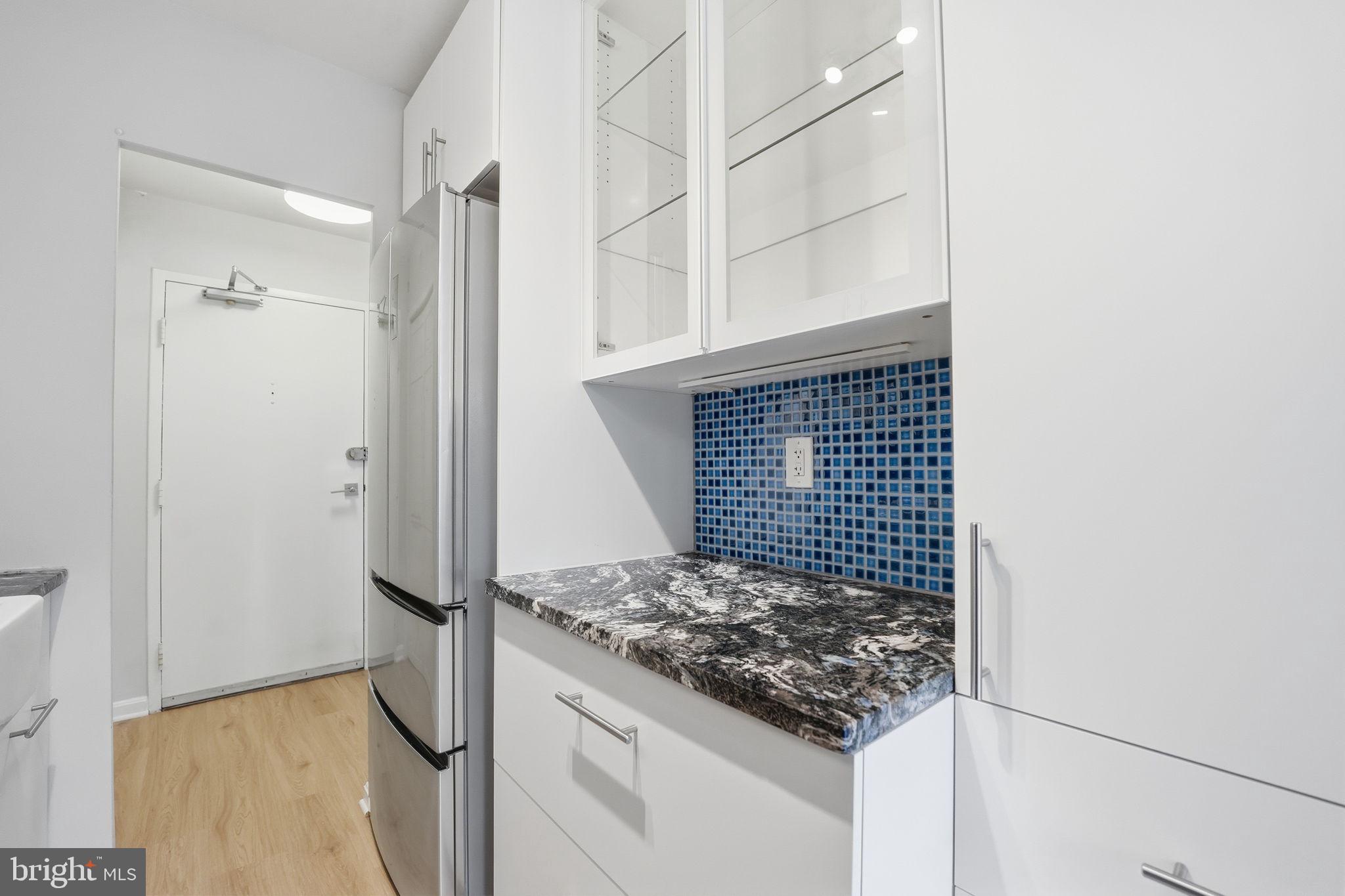 1210 N TAFT STREET 411