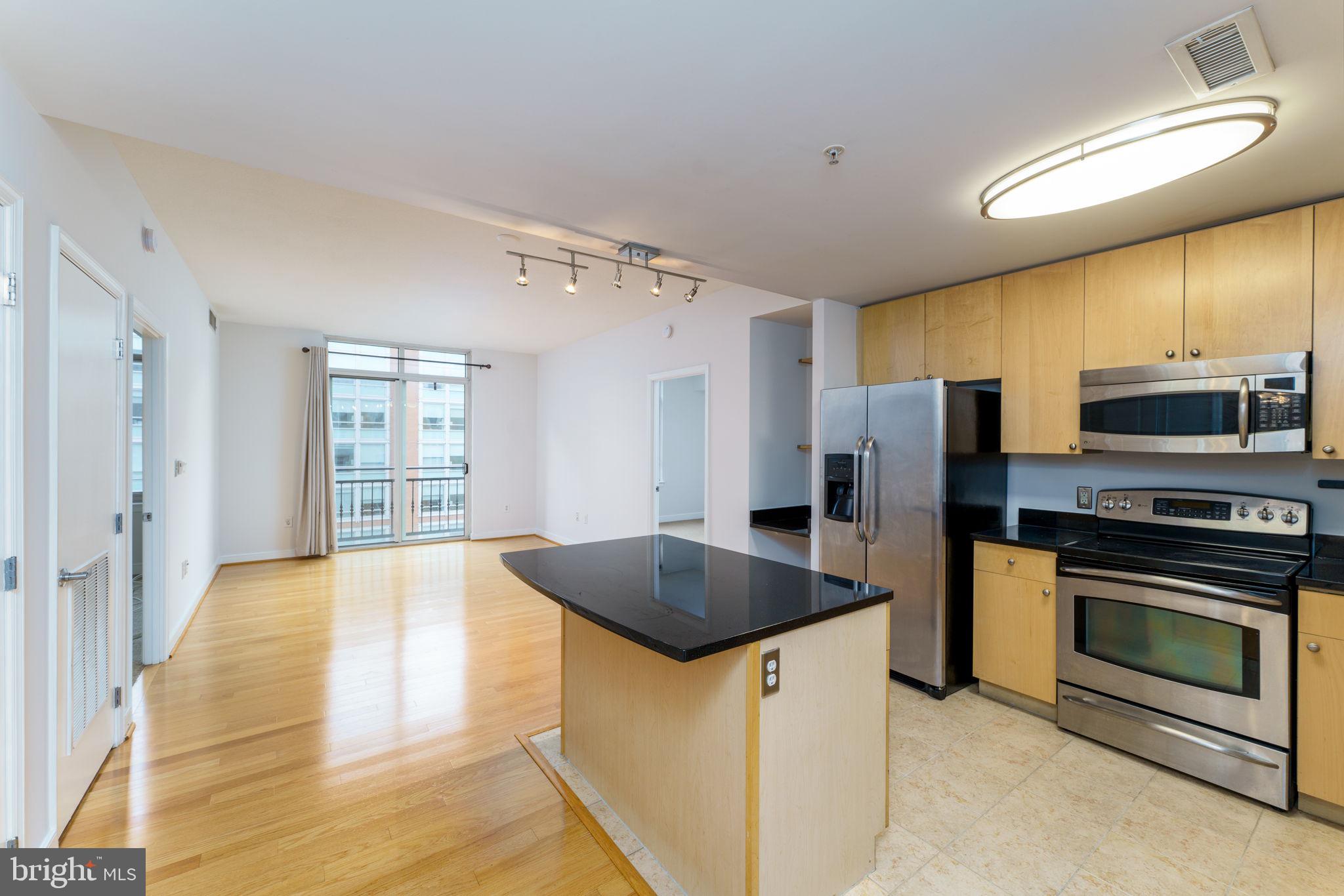 ONE NATIONAL HARBOR CONDOMINIUM - Residential Lease