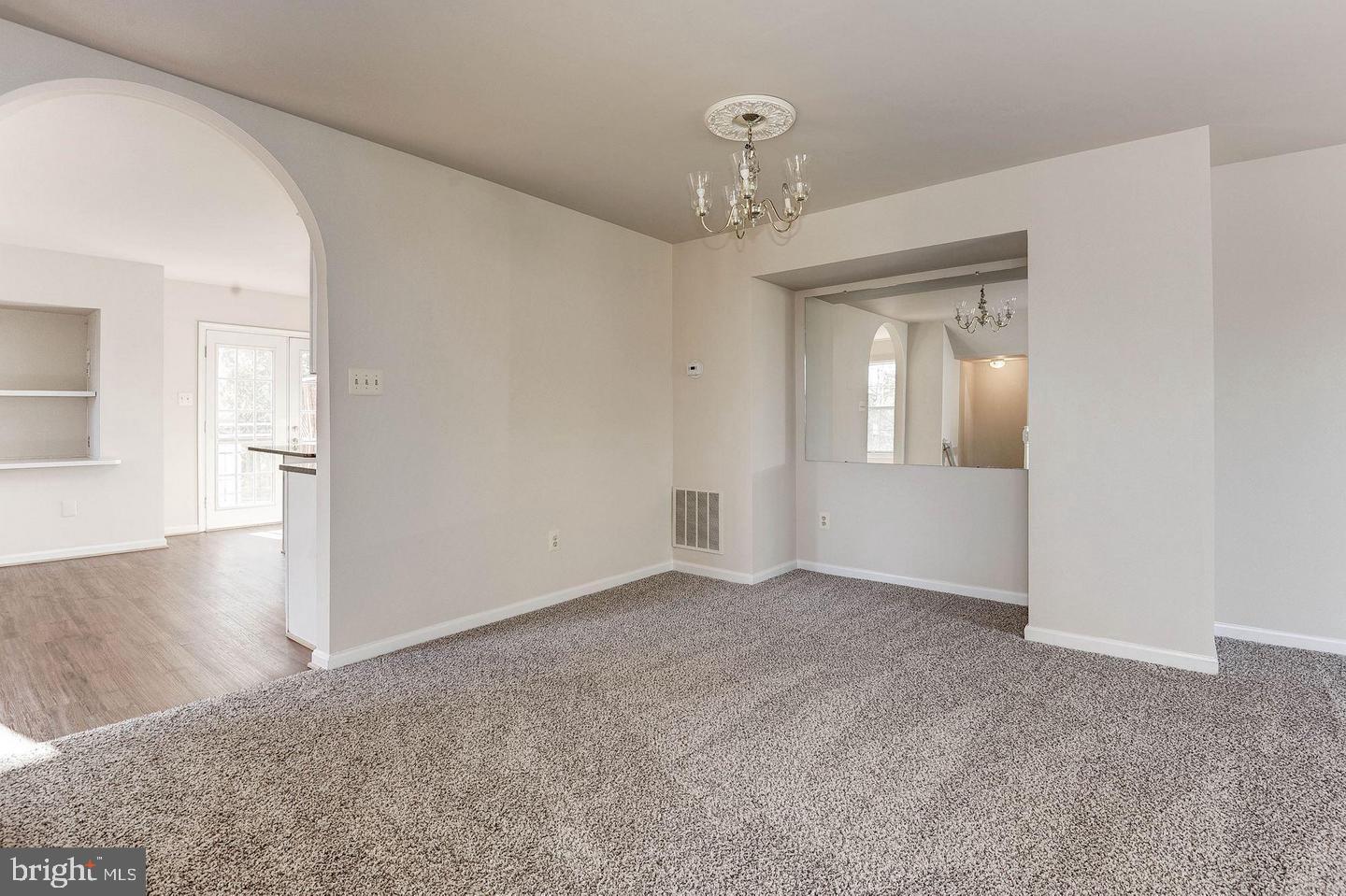 MCNAIR FARMS LANDBAY 11 - Residential Lease