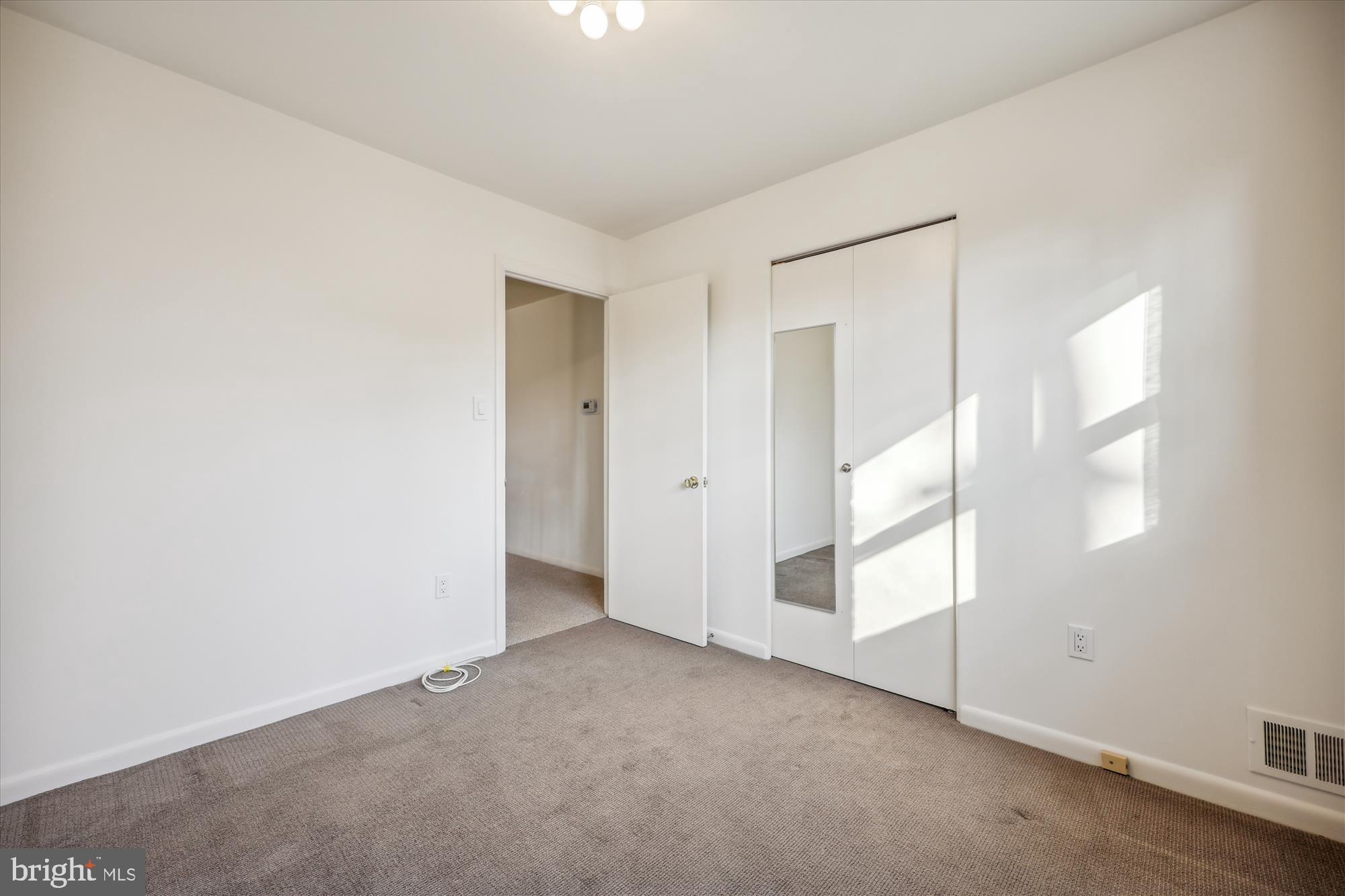 REGENCY ESTATES - Residential