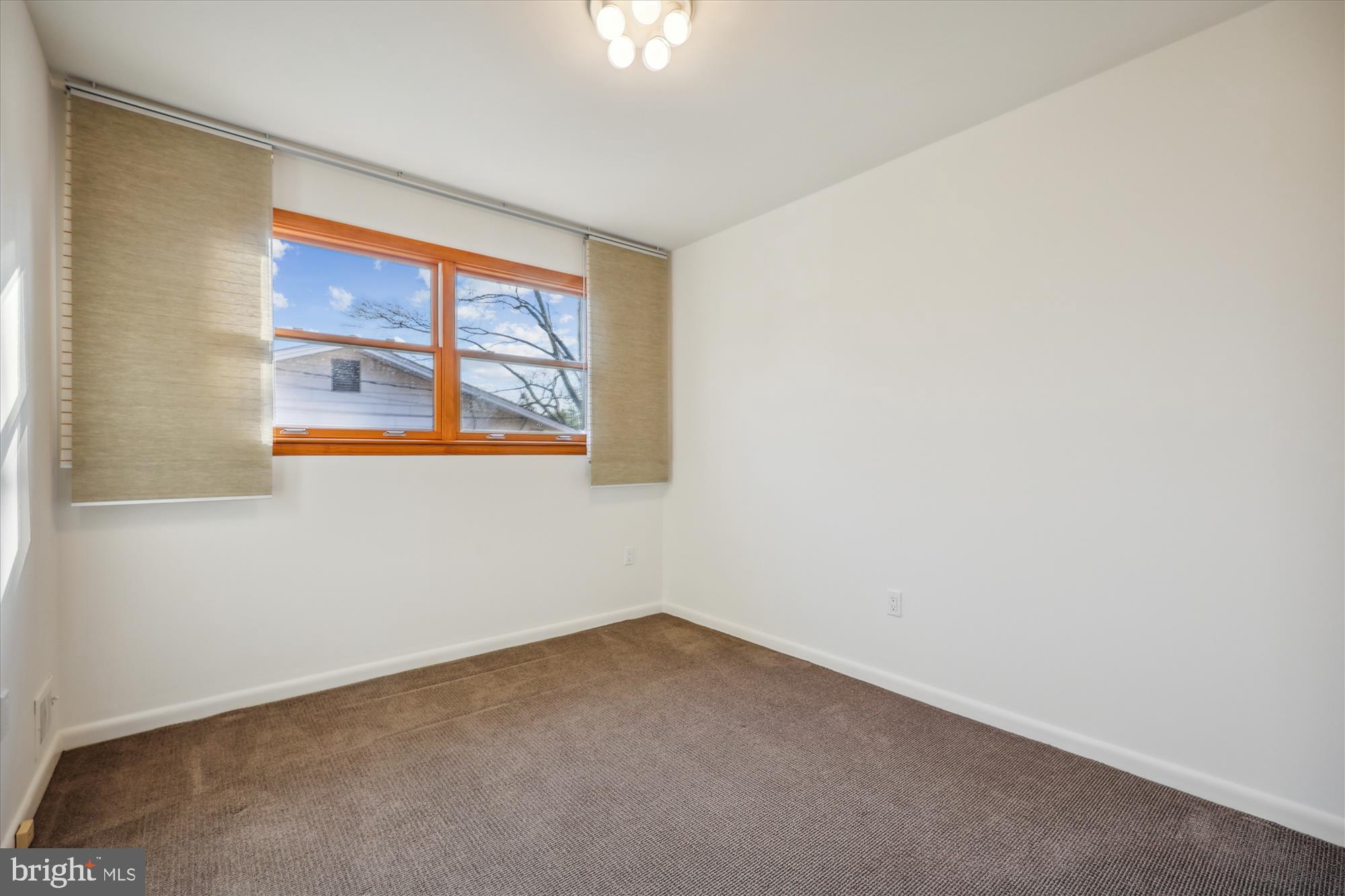 REGENCY ESTATES - Residential