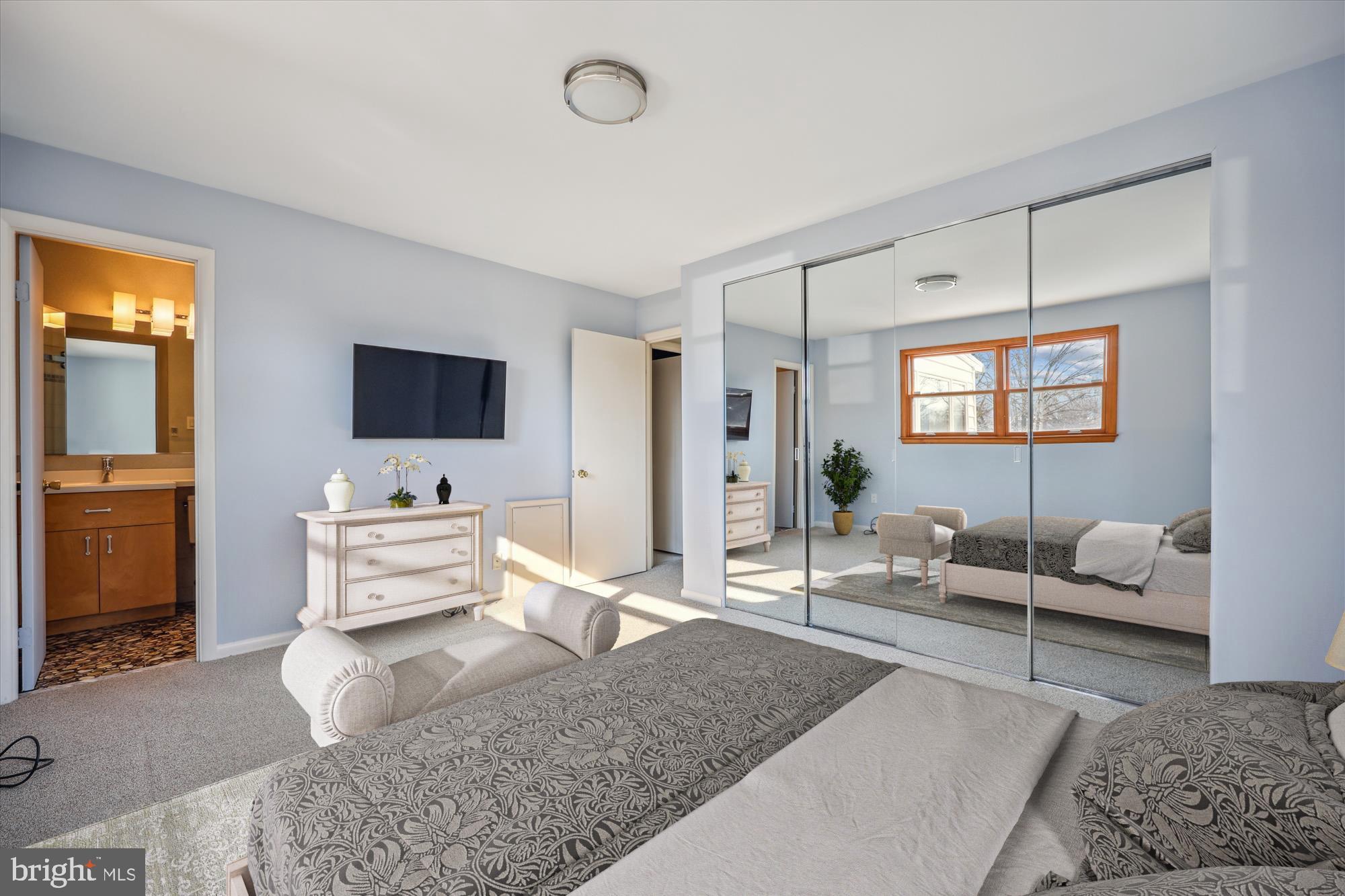 REGENCY ESTATES - Residential