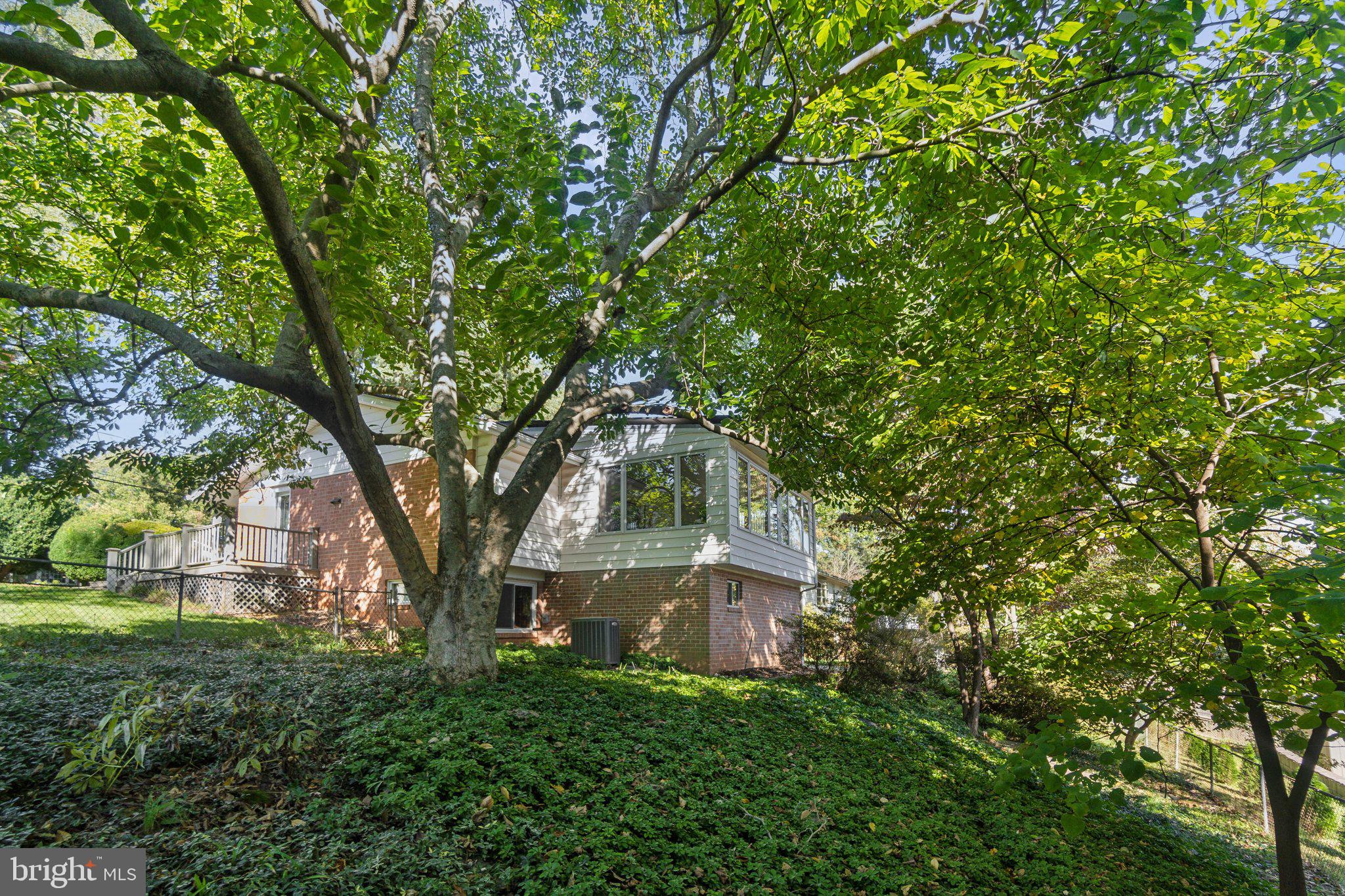 REGENCY ESTATES - Residential