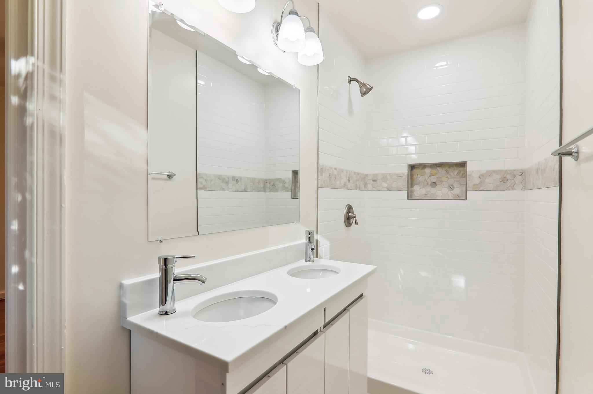 SOMERSET HEIGHTS - Residential