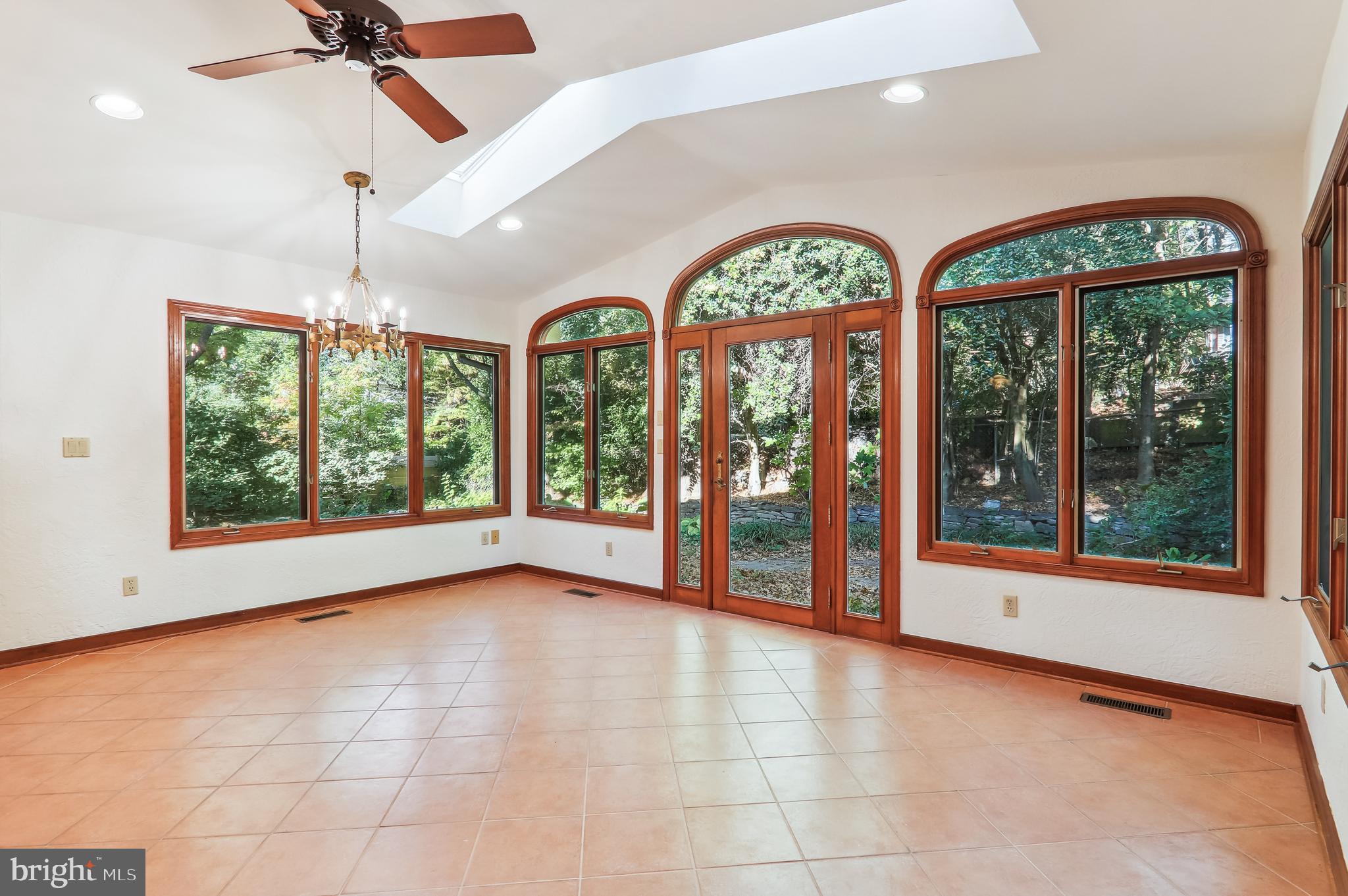 SOMERSET HEIGHTS - Residential