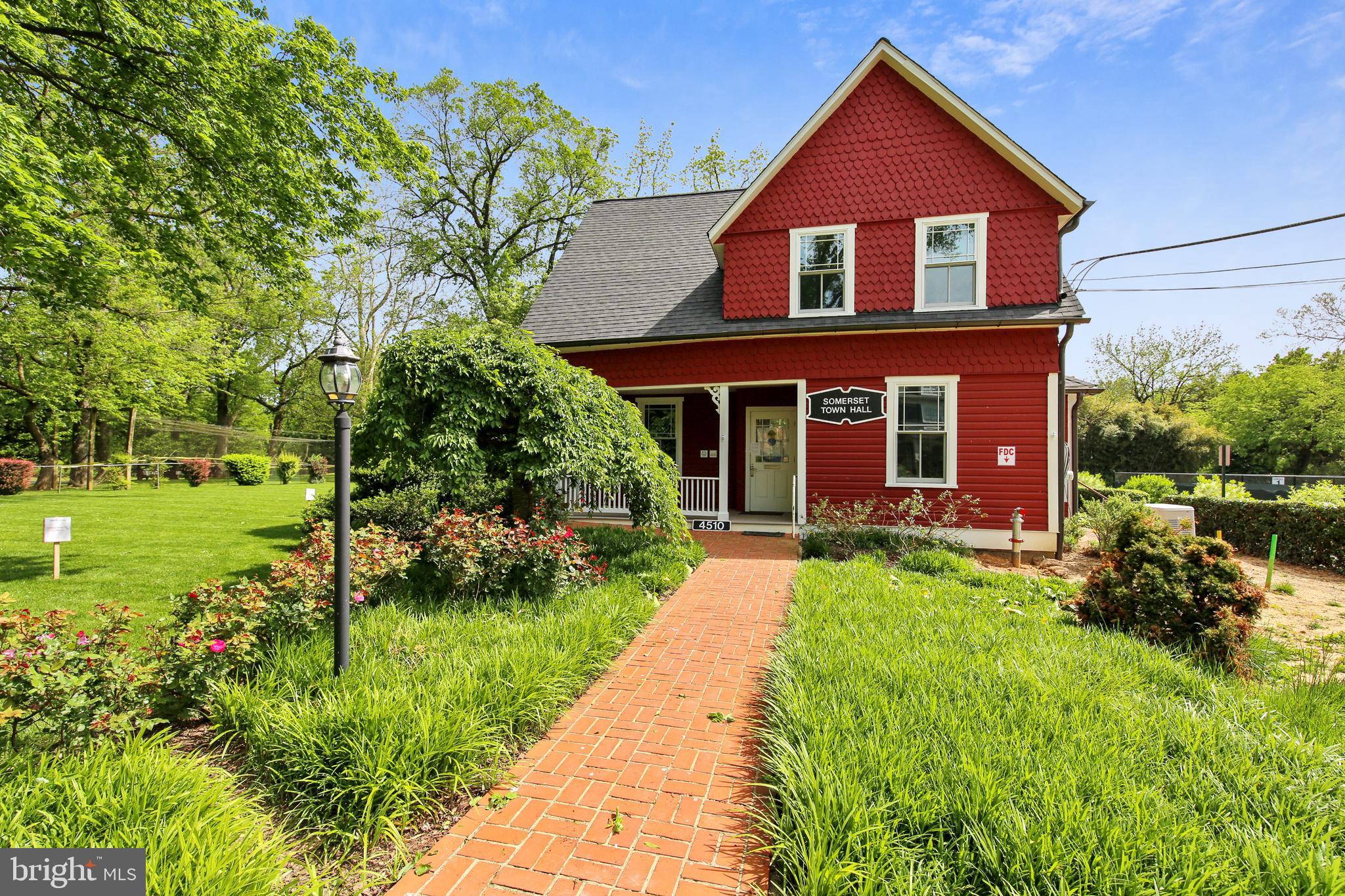 SOMERSET HEIGHTS - Residential