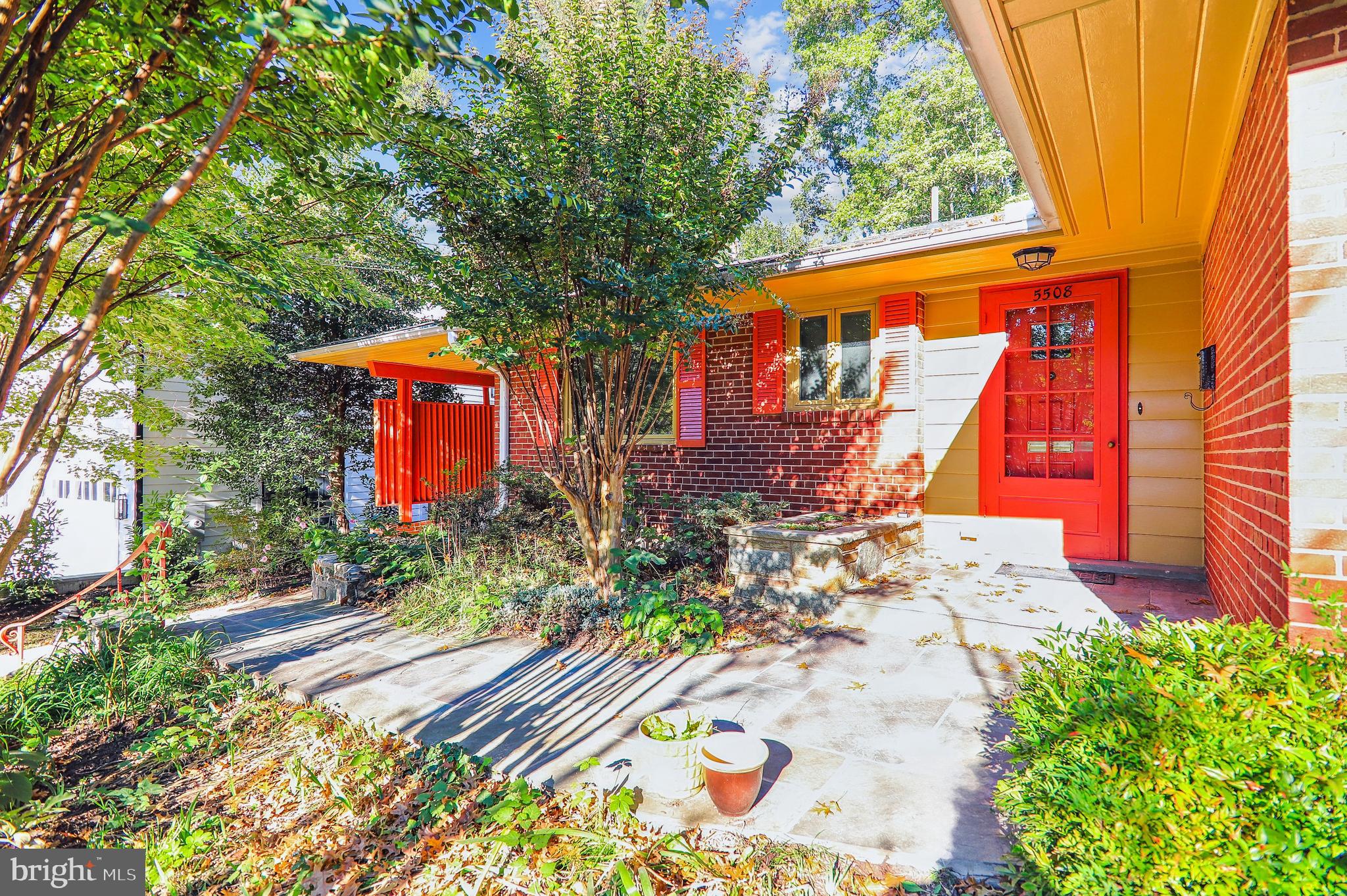 SOMERSET HEIGHTS - Residential