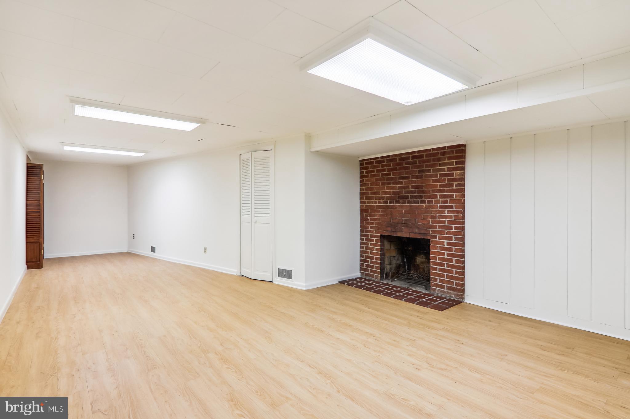 SOMERSET HEIGHTS - Residential