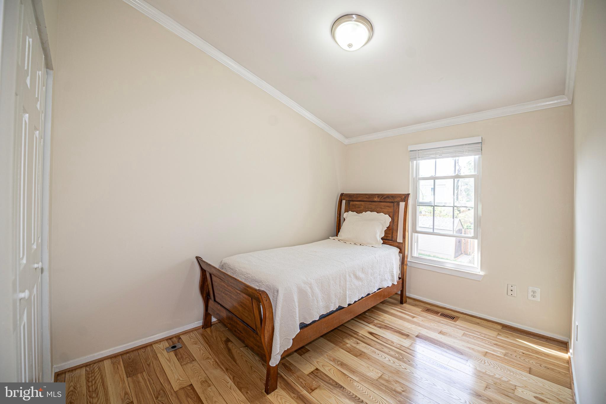 OLNEY SQUARE - Residential