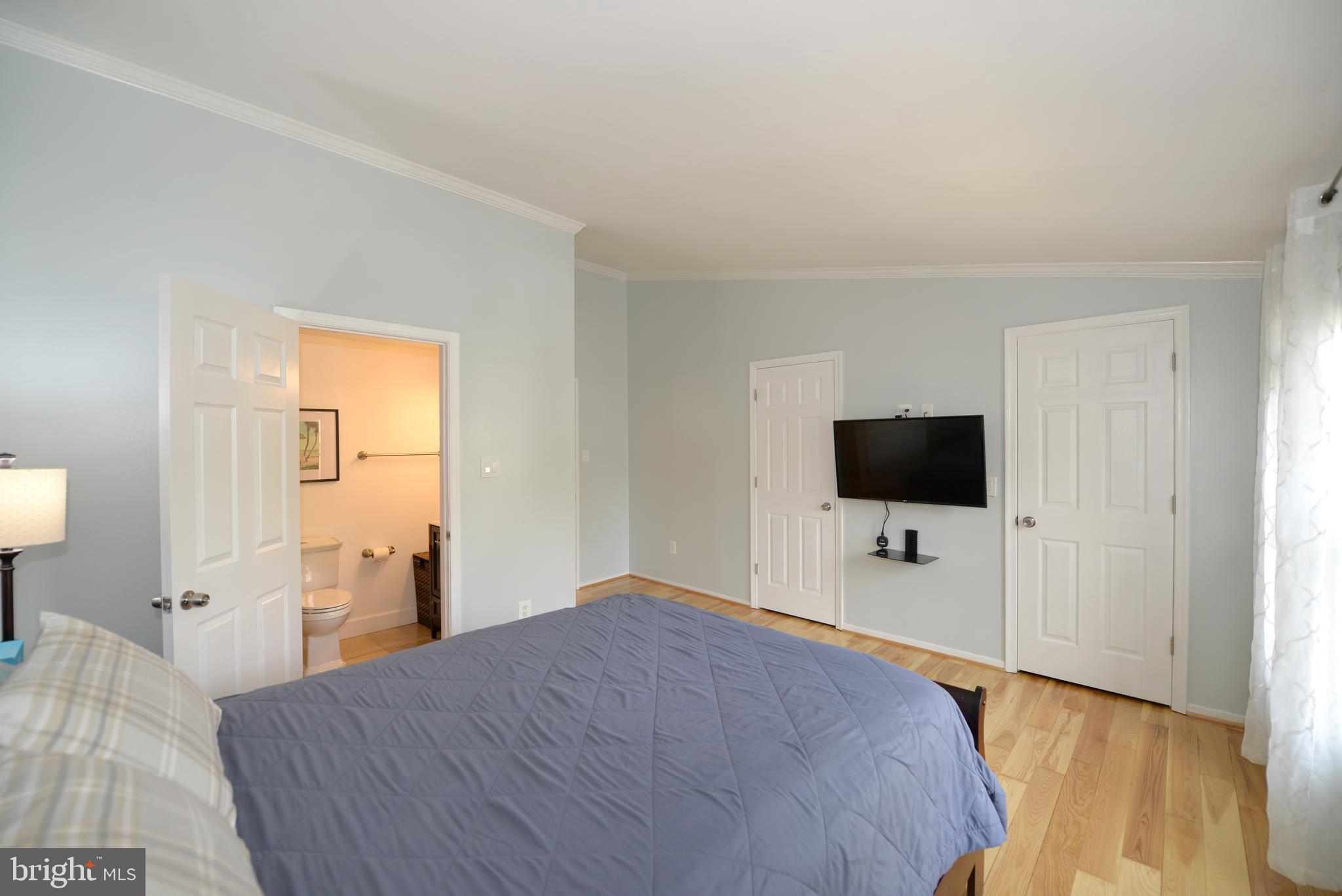 OLNEY SQUARE - Residential