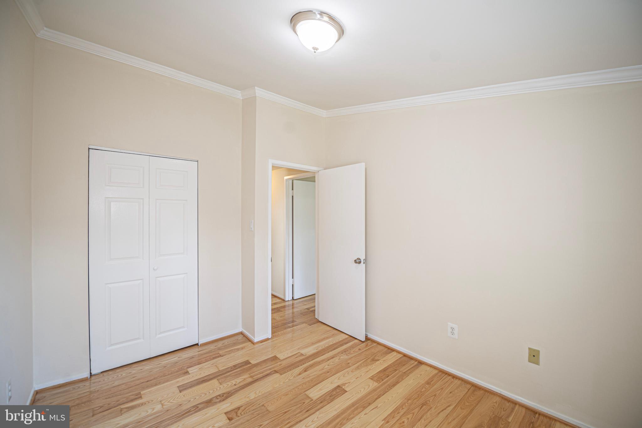 OLNEY SQUARE - Residential