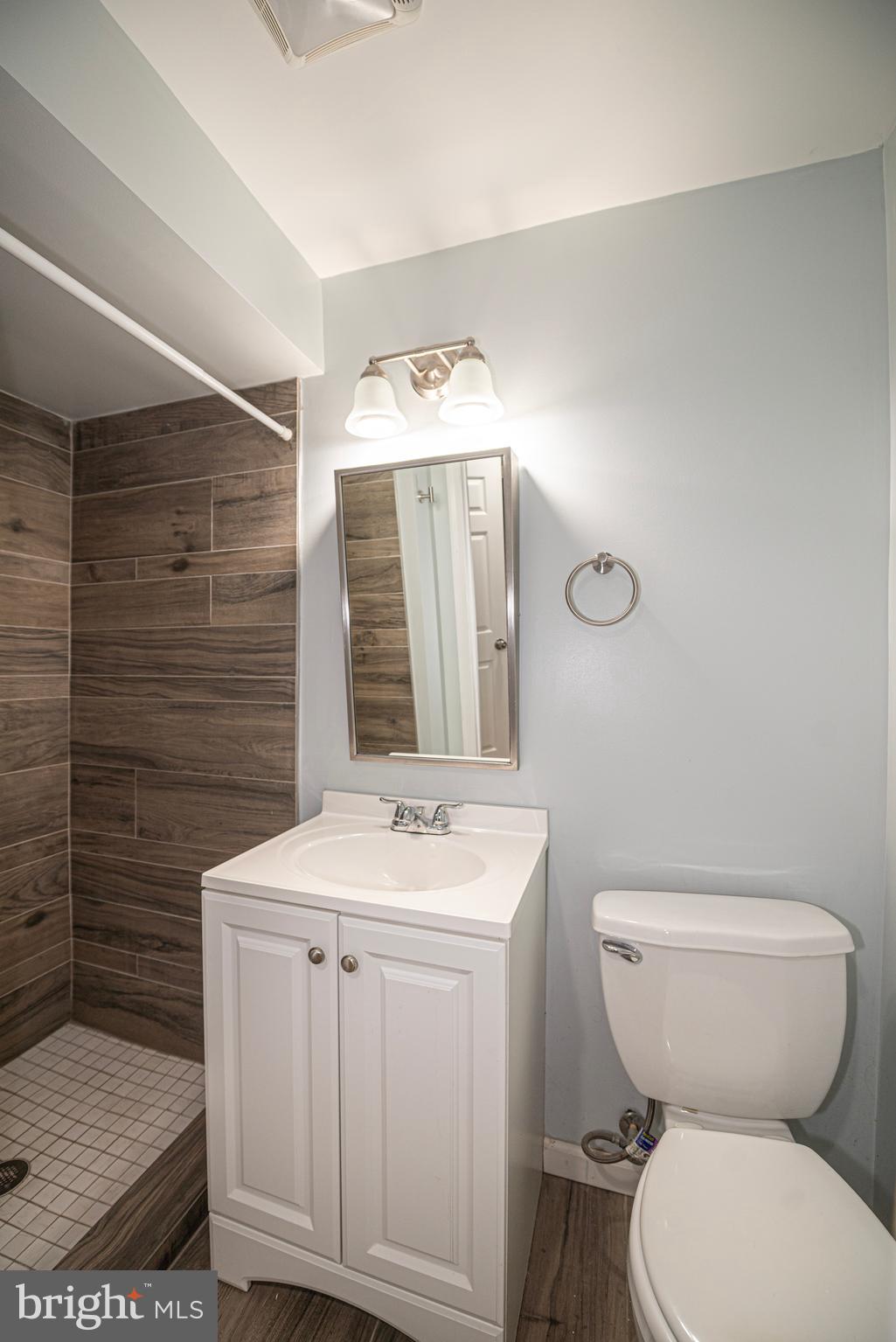 OLNEY SQUARE - Residential