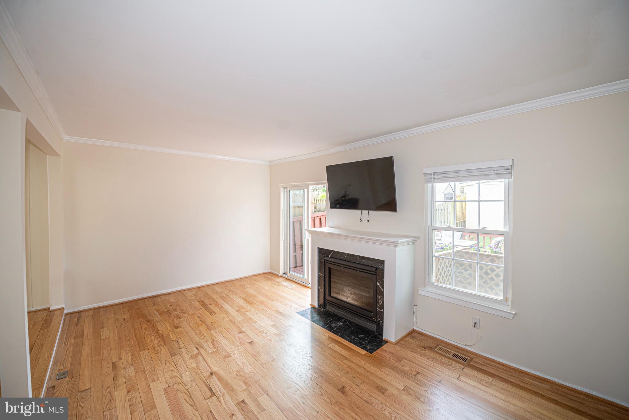 OLNEY SQUARE - Residential