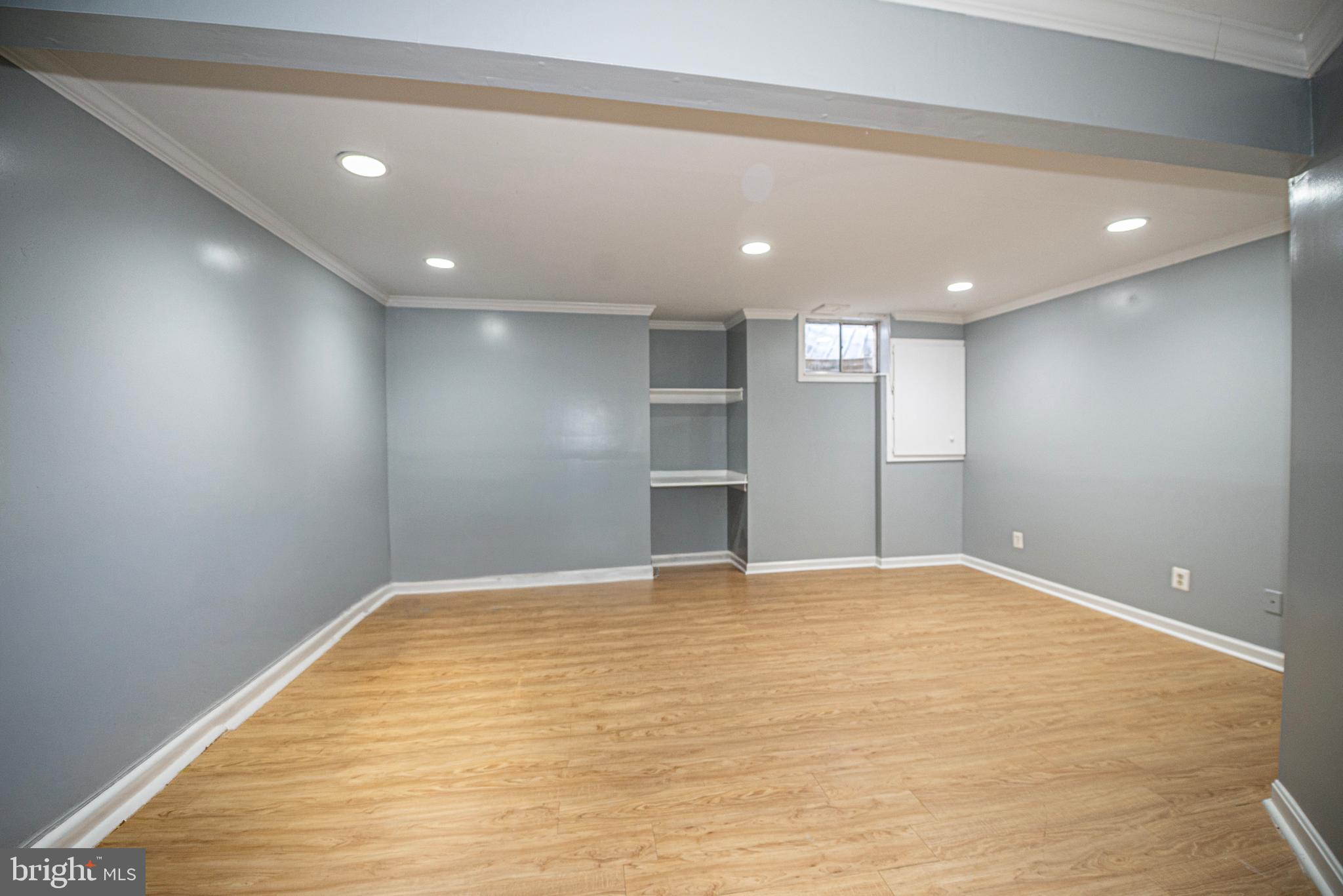 OLNEY SQUARE - Residential