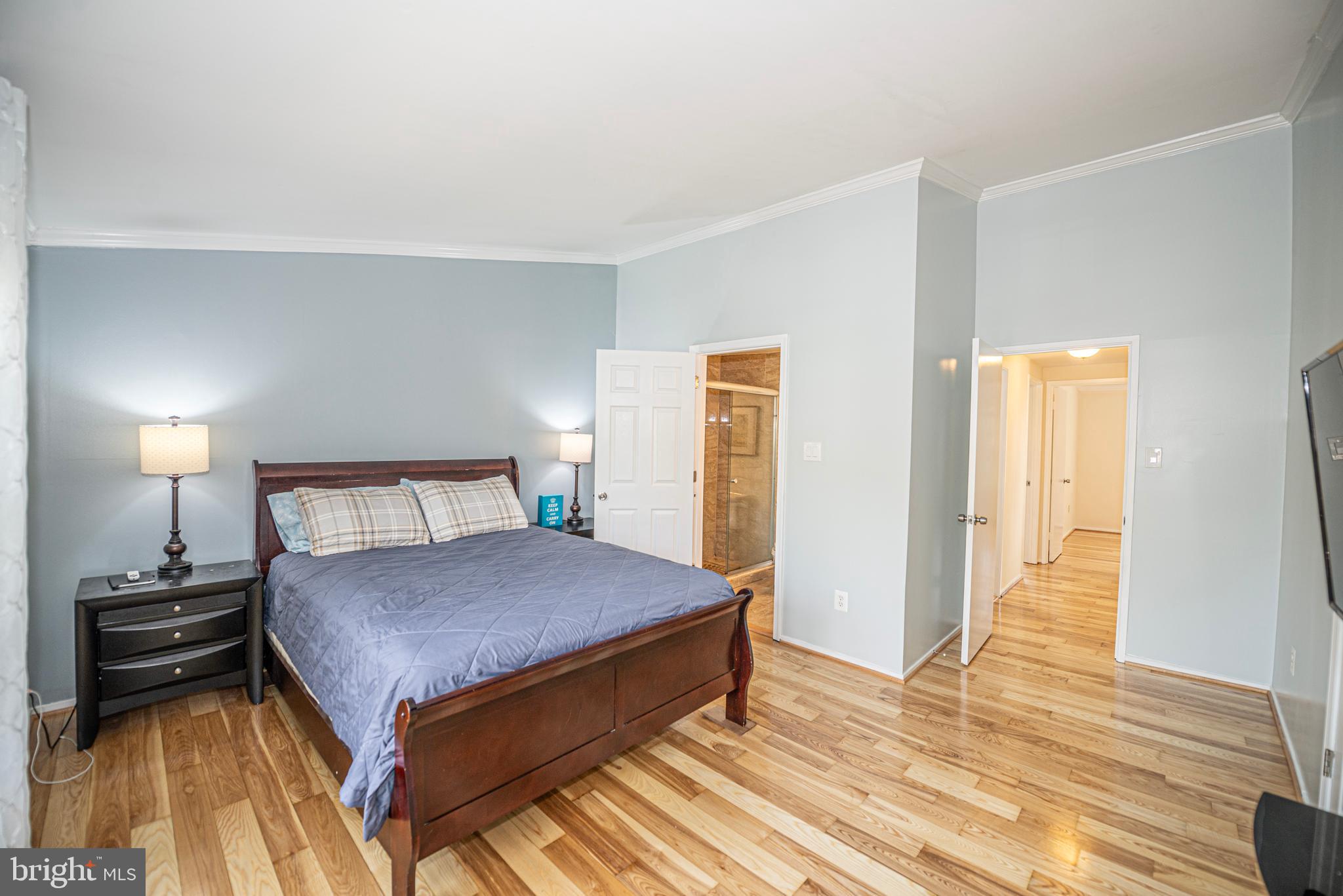 OLNEY SQUARE - Residential