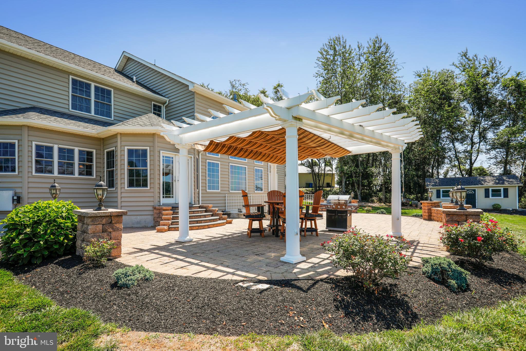 DAY VIEW - Residential