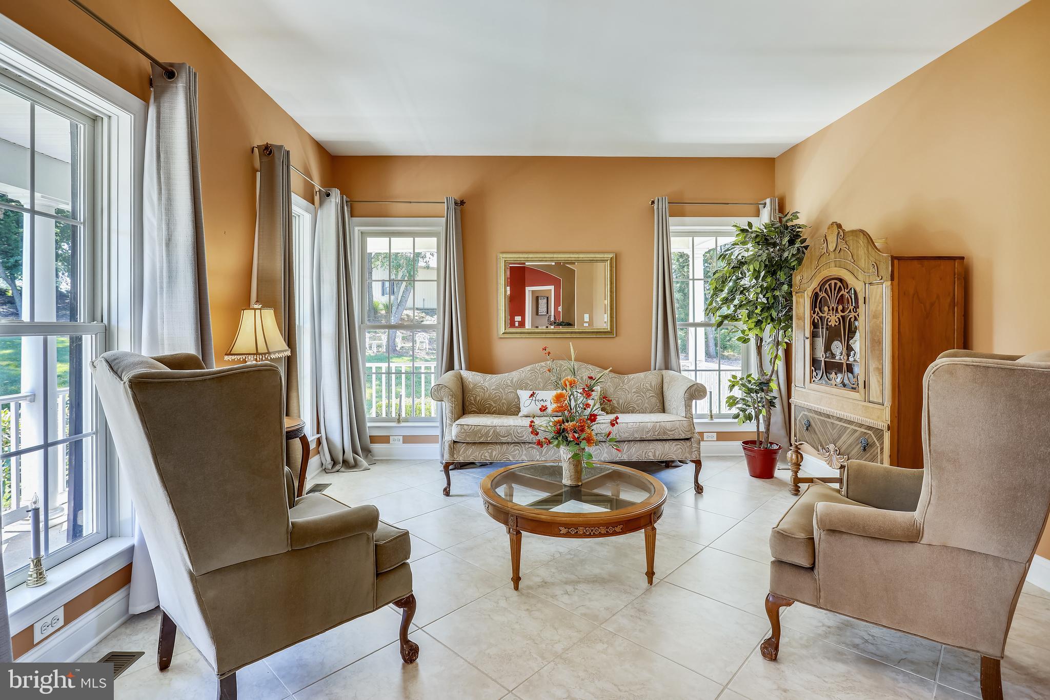 DAY VIEW - Residential