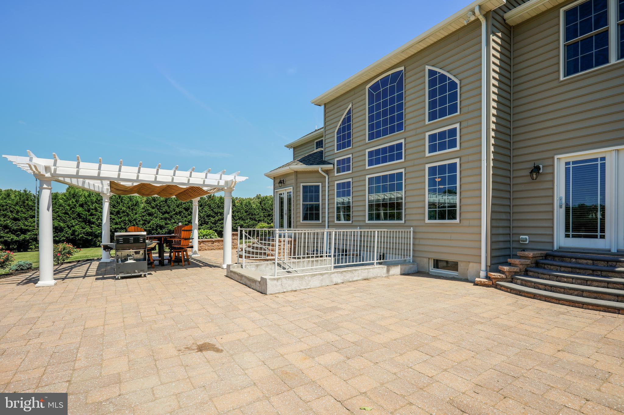 DAY VIEW - Residential