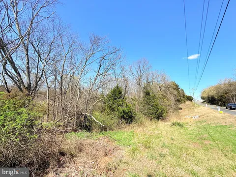 10208 Piper Lane, Bristow, VA MLS: VAPW2092578