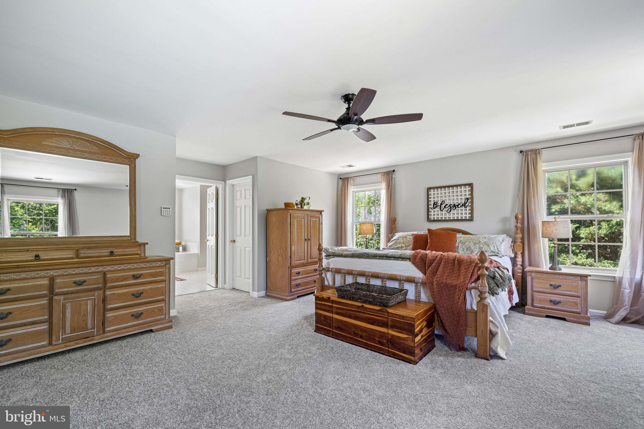 OAKMONT MANOR - Residential