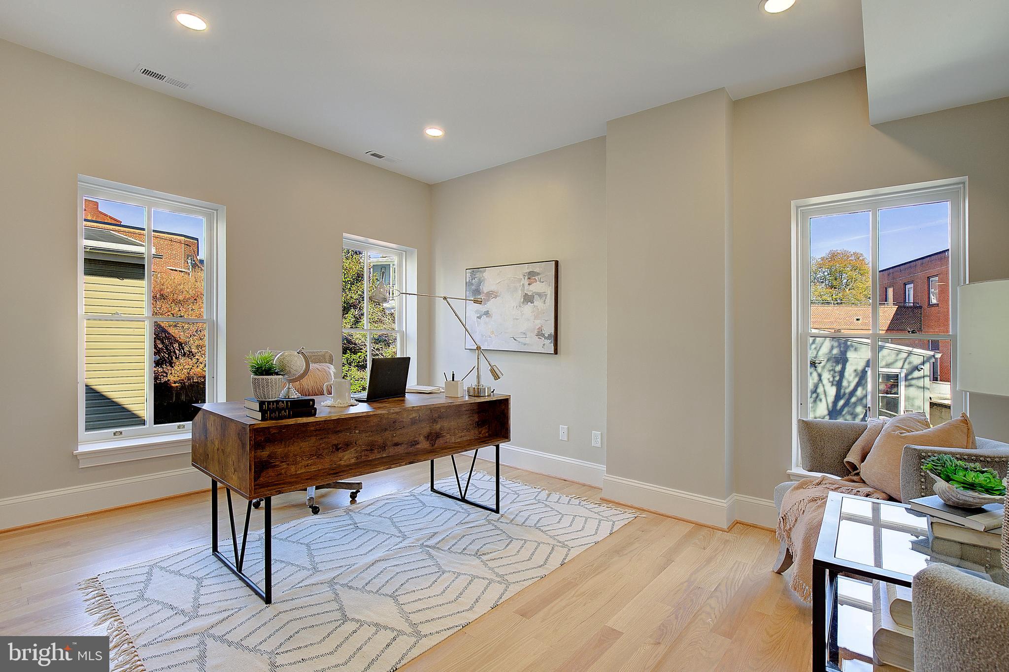 HISTORIC DISTRICT - Residential