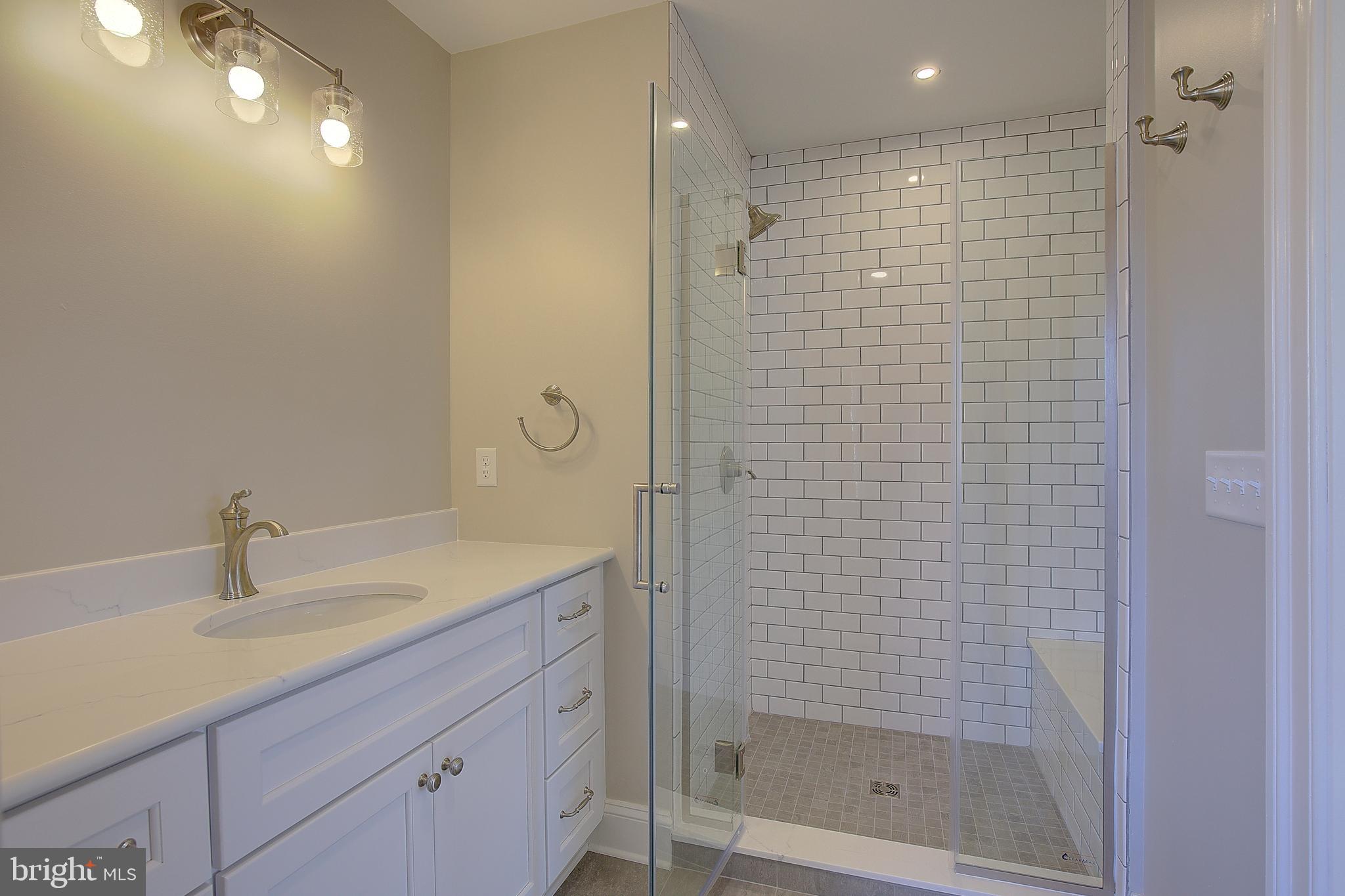 HISTORIC DISTRICT - Residential