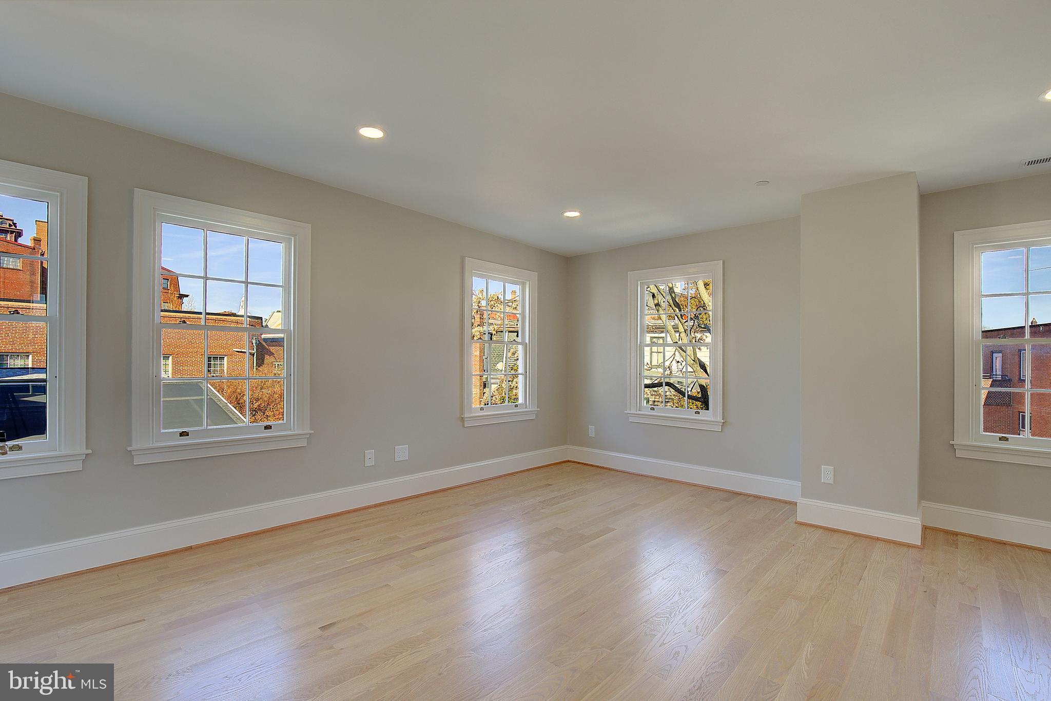 HISTORIC DISTRICT - Residential