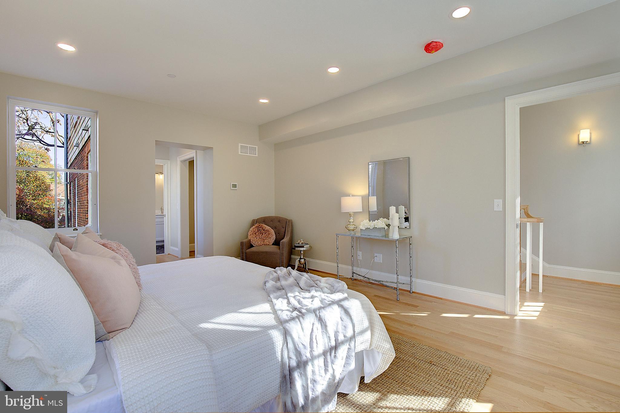 HISTORIC DISTRICT - Residential