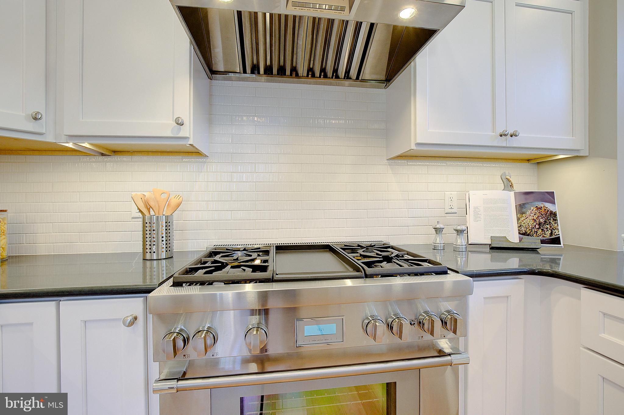 HISTORIC DISTRICT - Residential