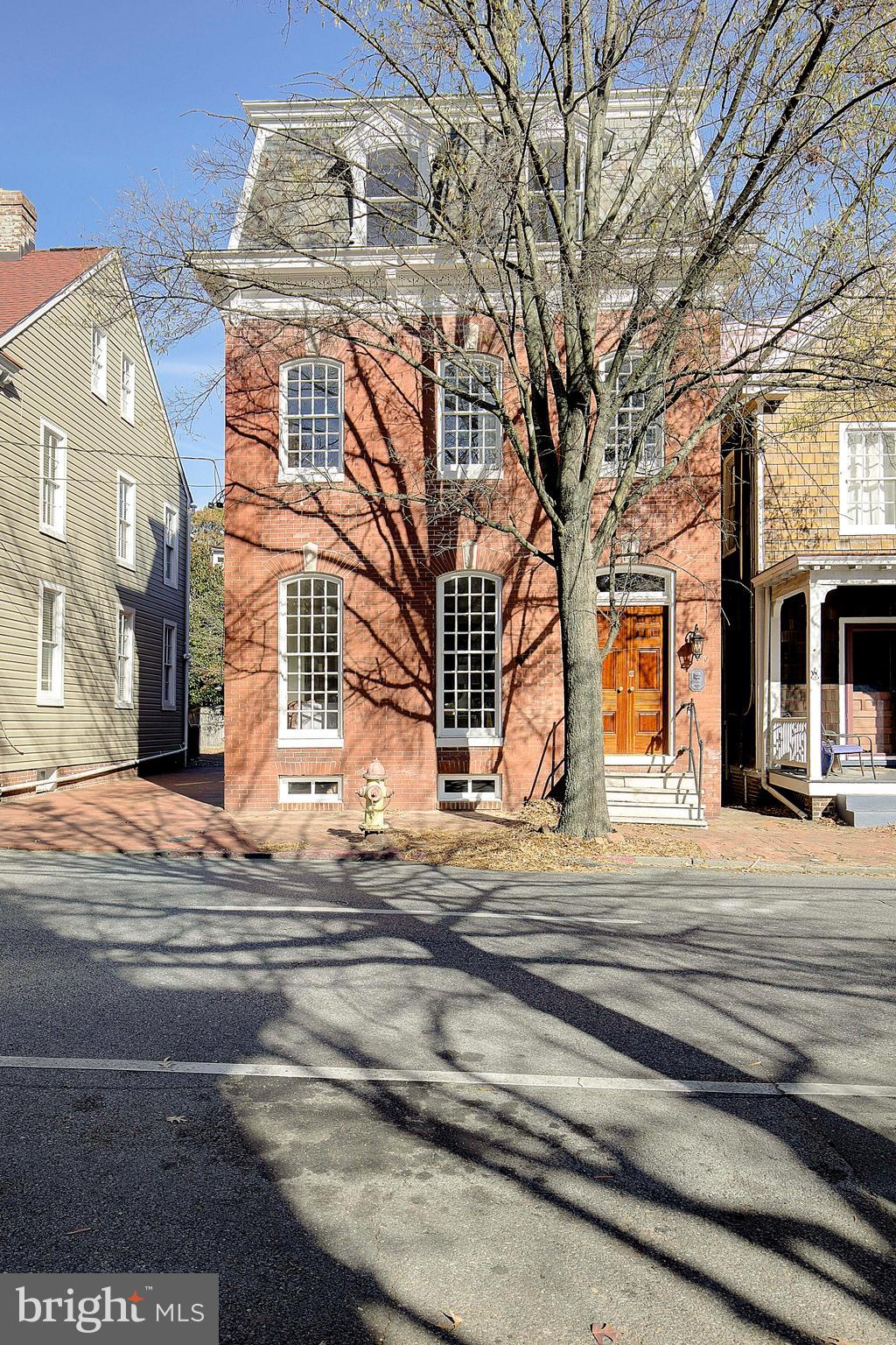 HISTORIC DISTRICT - Residential