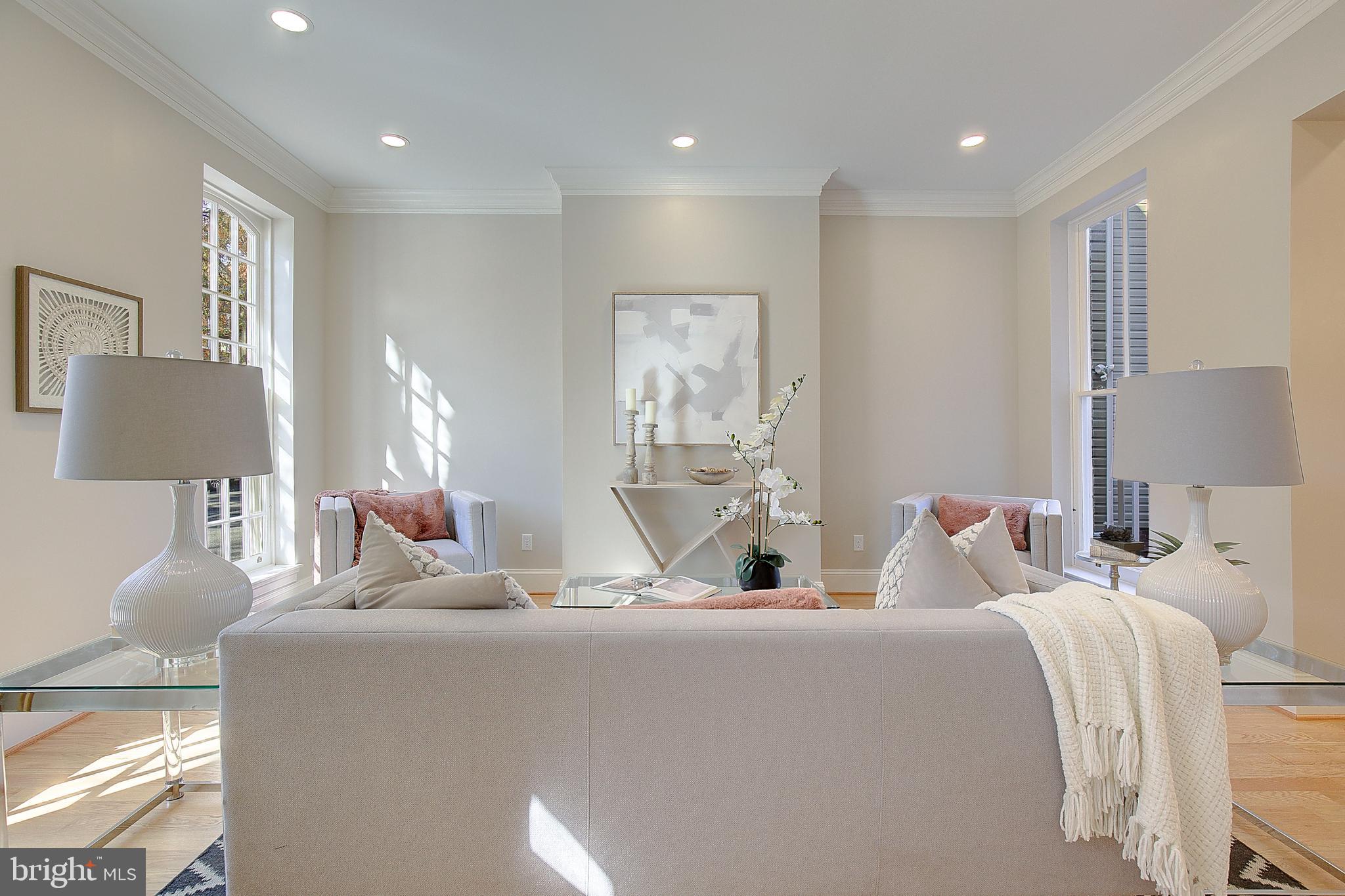 HISTORIC DISTRICT - Residential