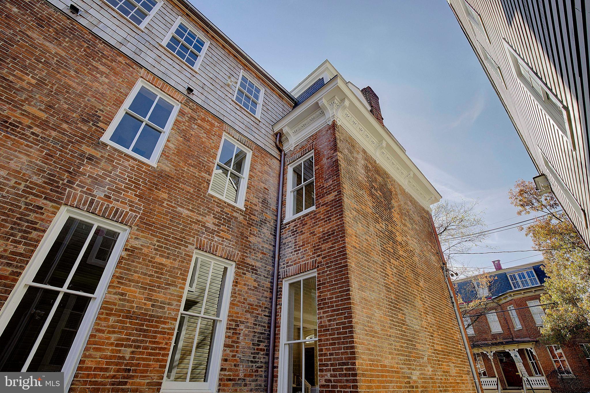 HISTORIC DISTRICT - Residential