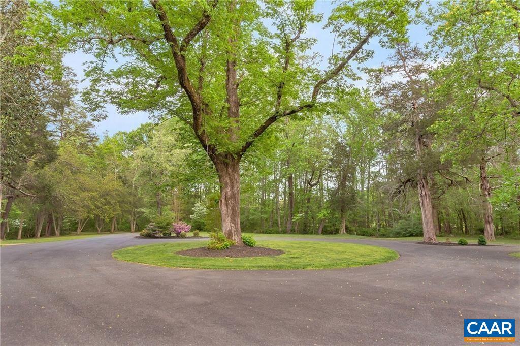 6904 JAMES MADISON HWY