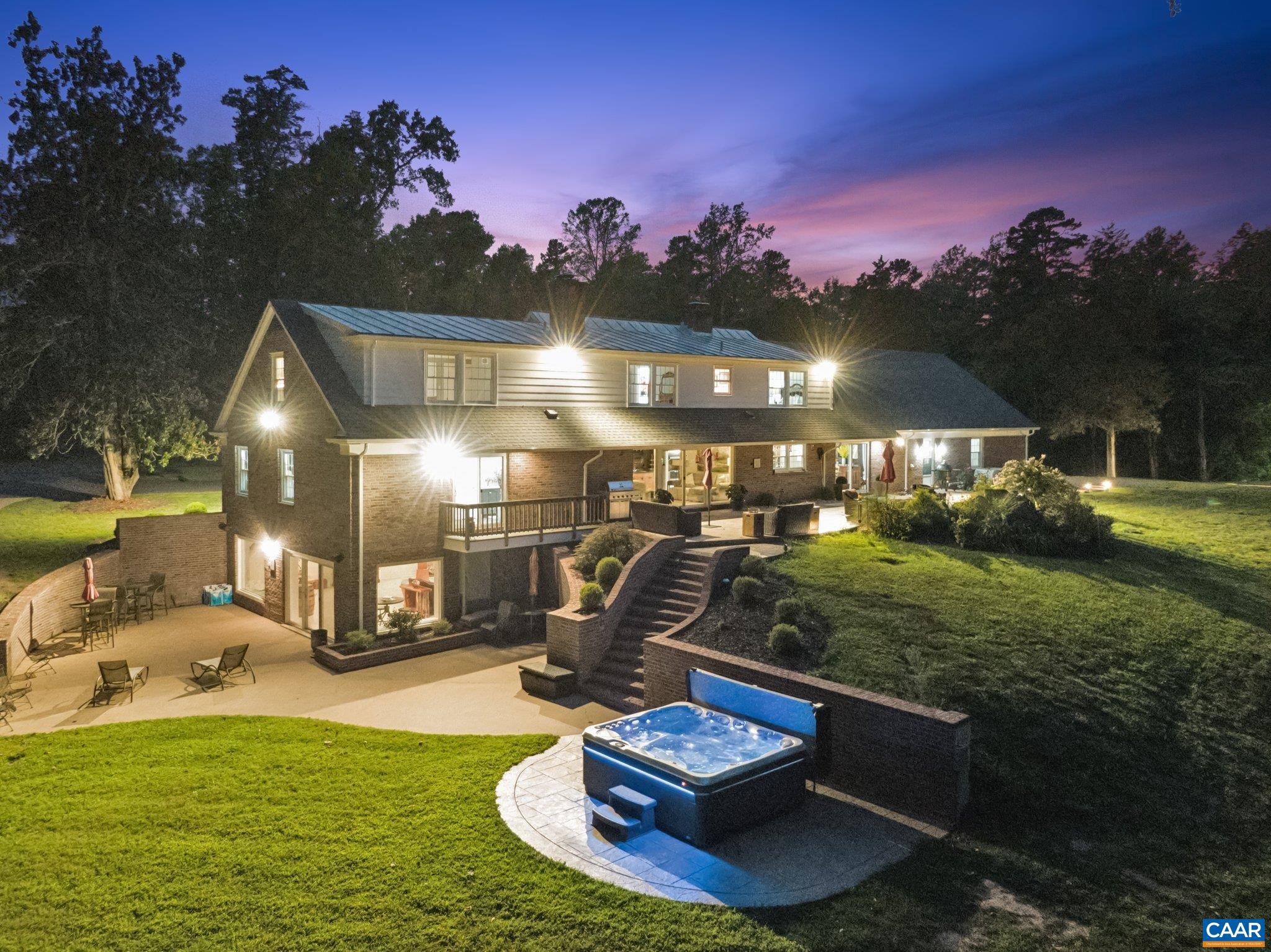 6904 JAMES MADISON HWY