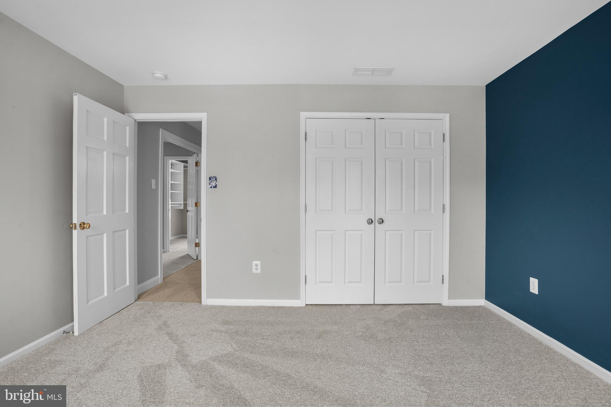 BROOKSIDE MANOR ES - Residential