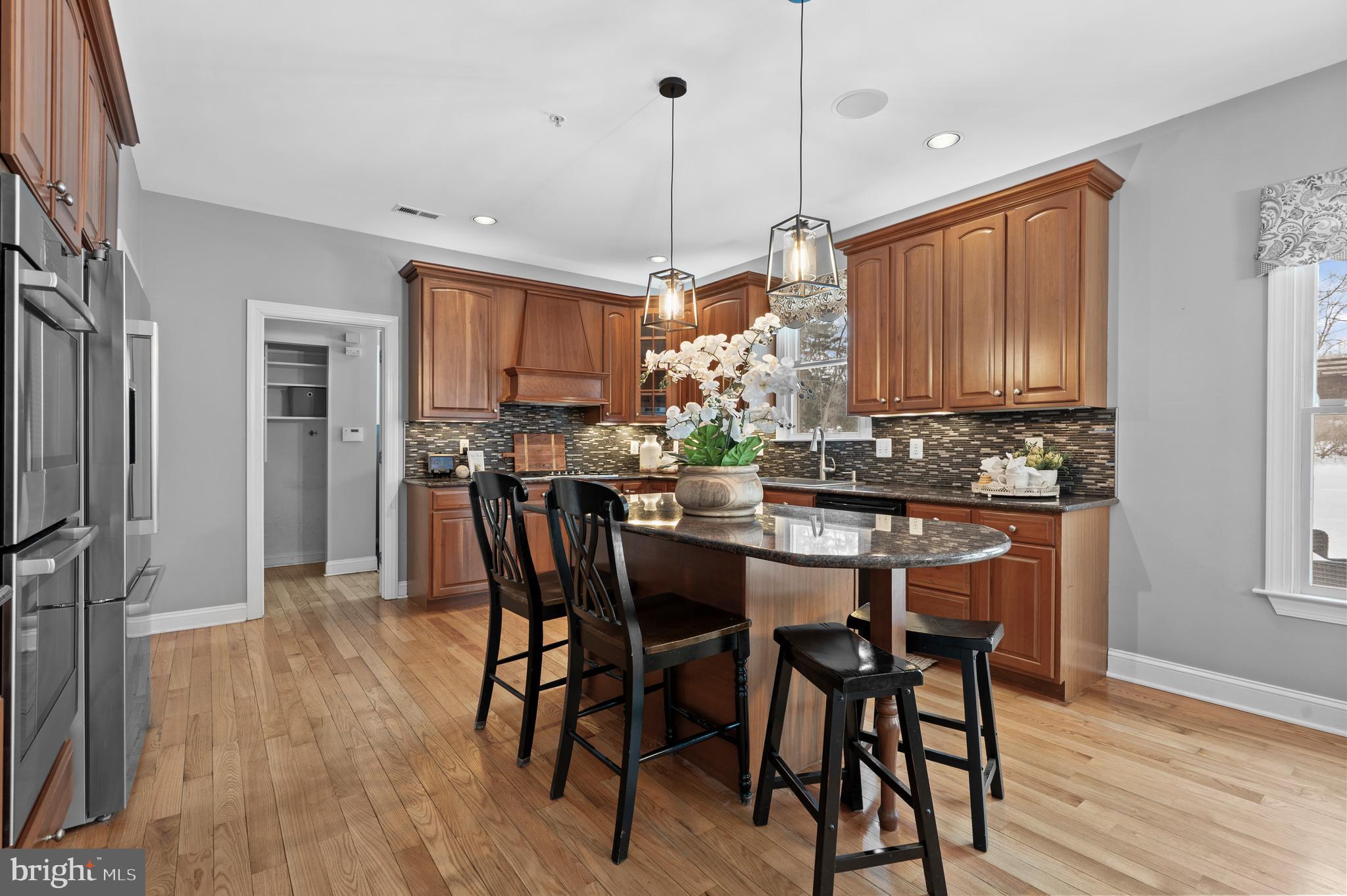 BROOKSIDE MANOR ES - Residential