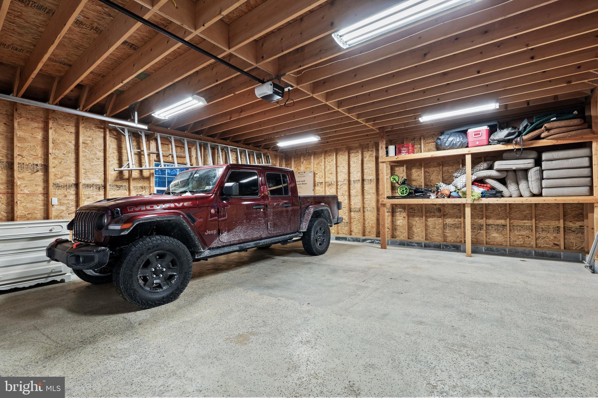 BROOKSIDE MANOR ES - Residential