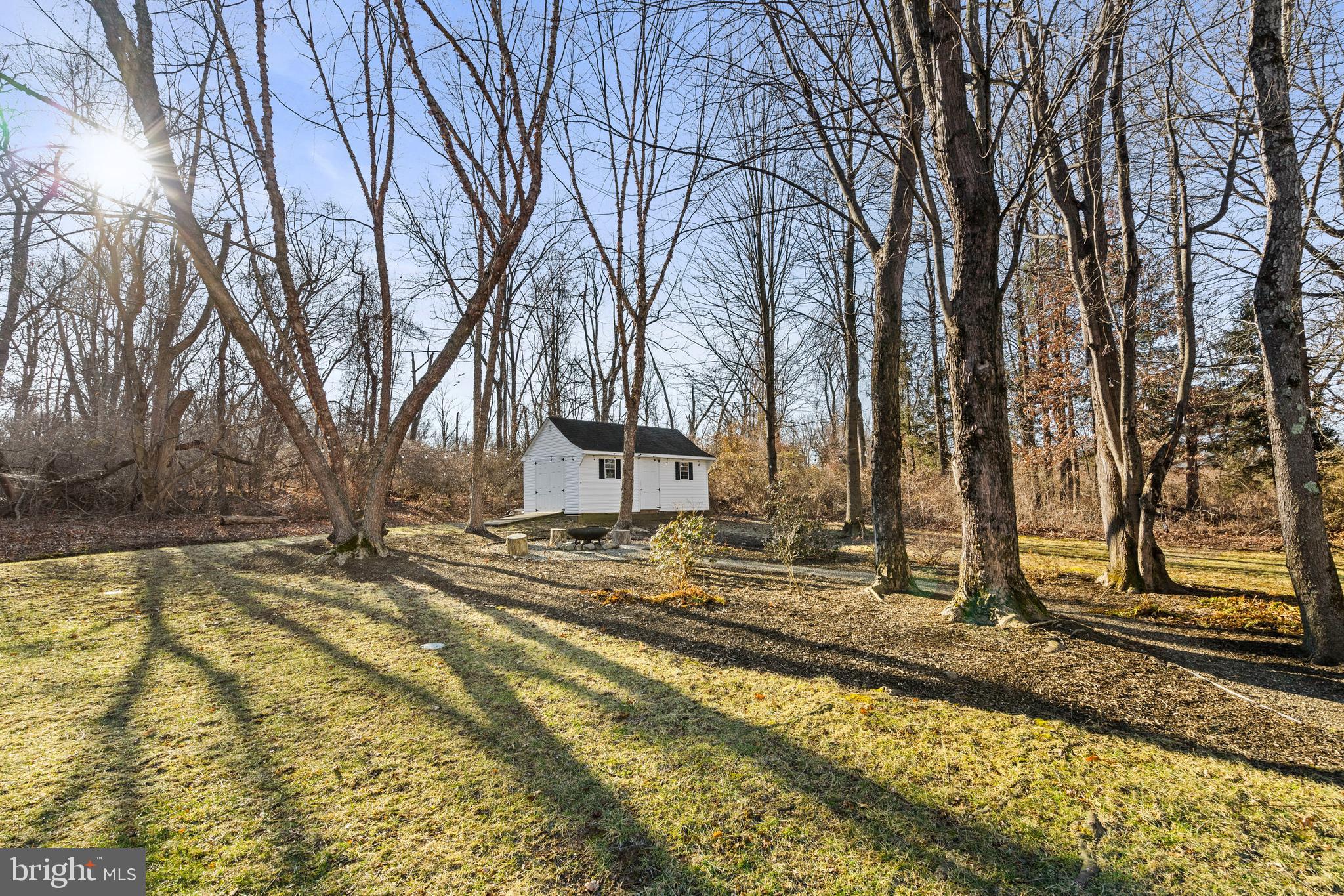 BROOKSIDE MANOR ES - Residential