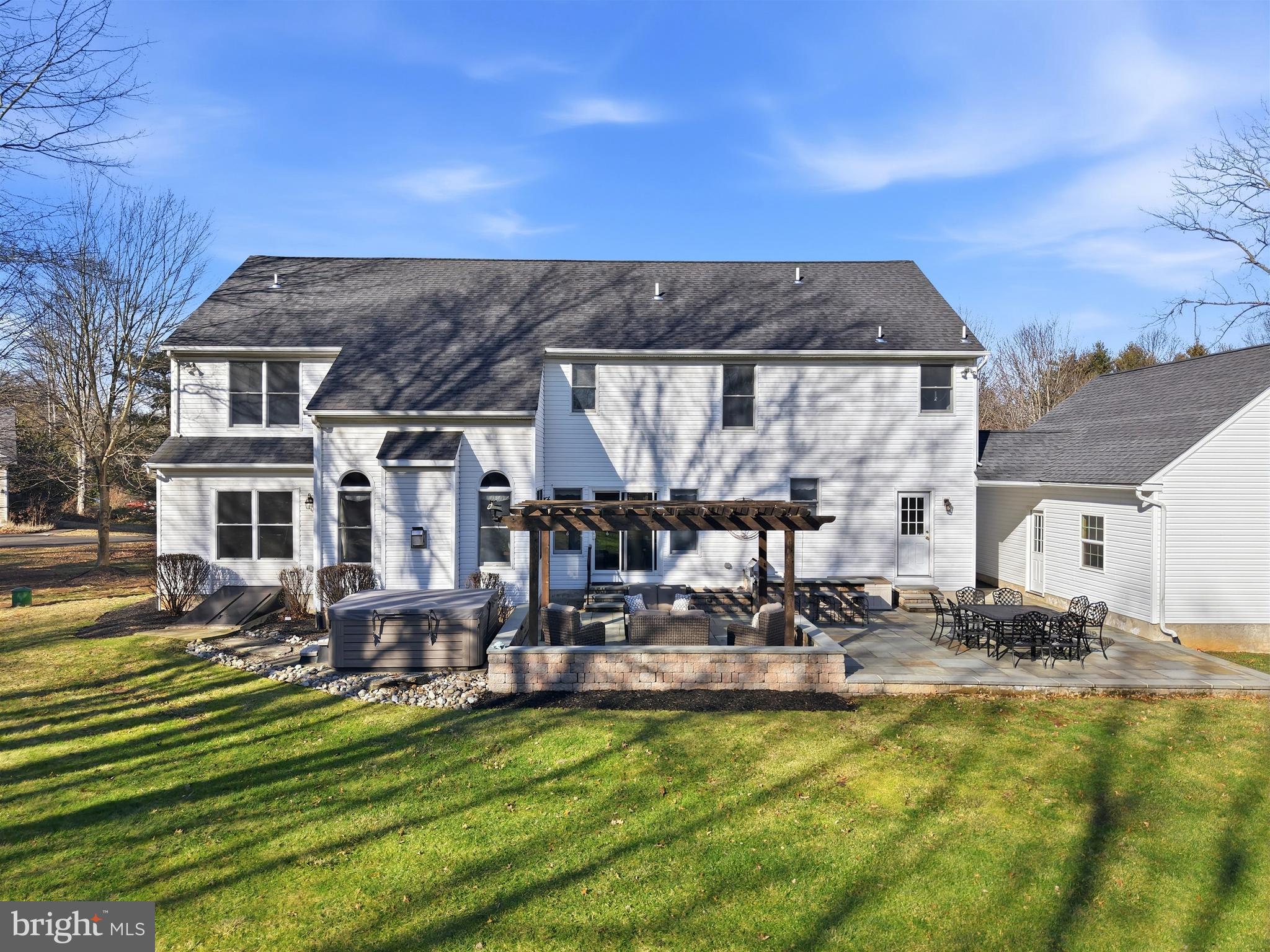 BROOKSIDE MANOR ES - Residential