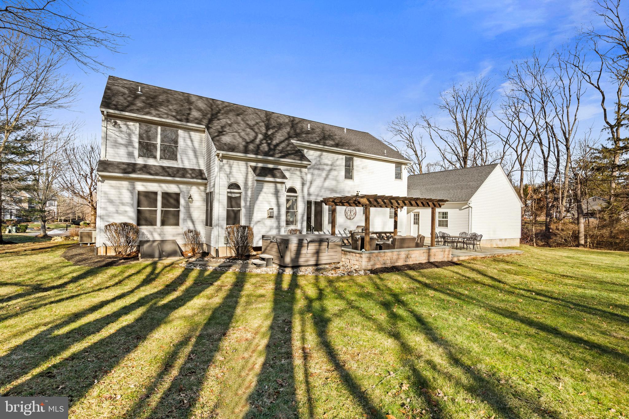 BROOKSIDE MANOR ES - Residential